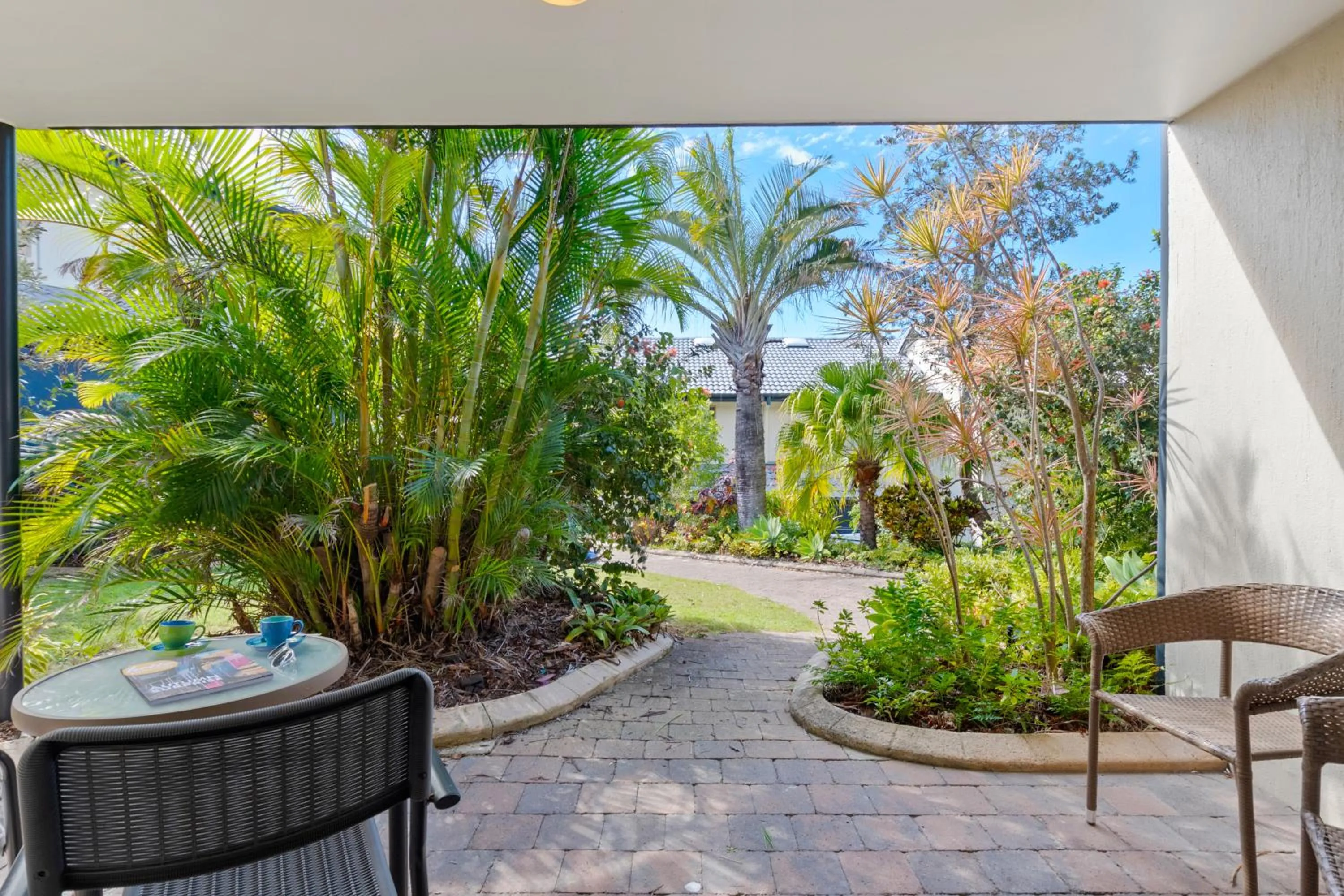 Garden view in Beach Breakers Resort