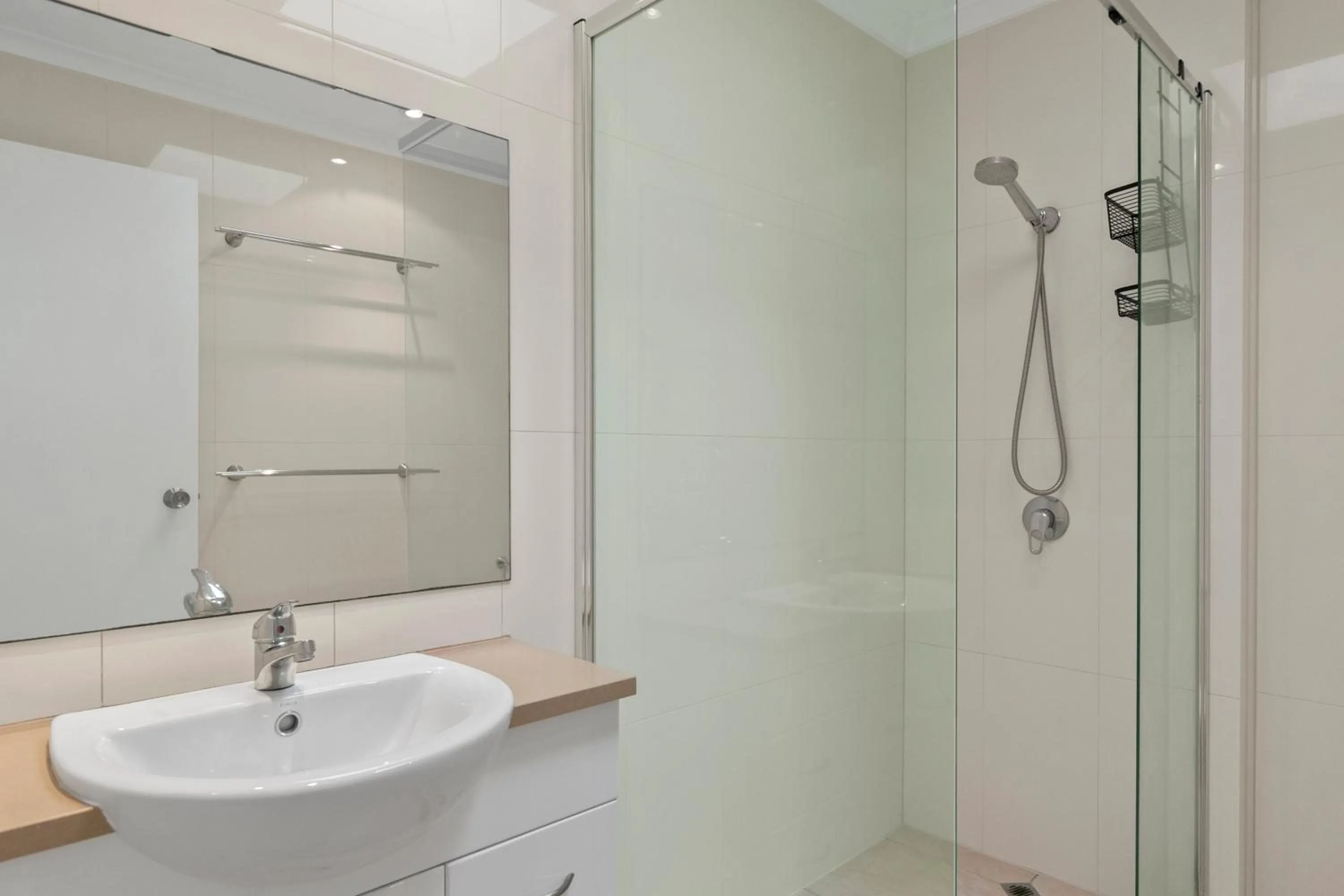 Shower in Beach Breakers Resort