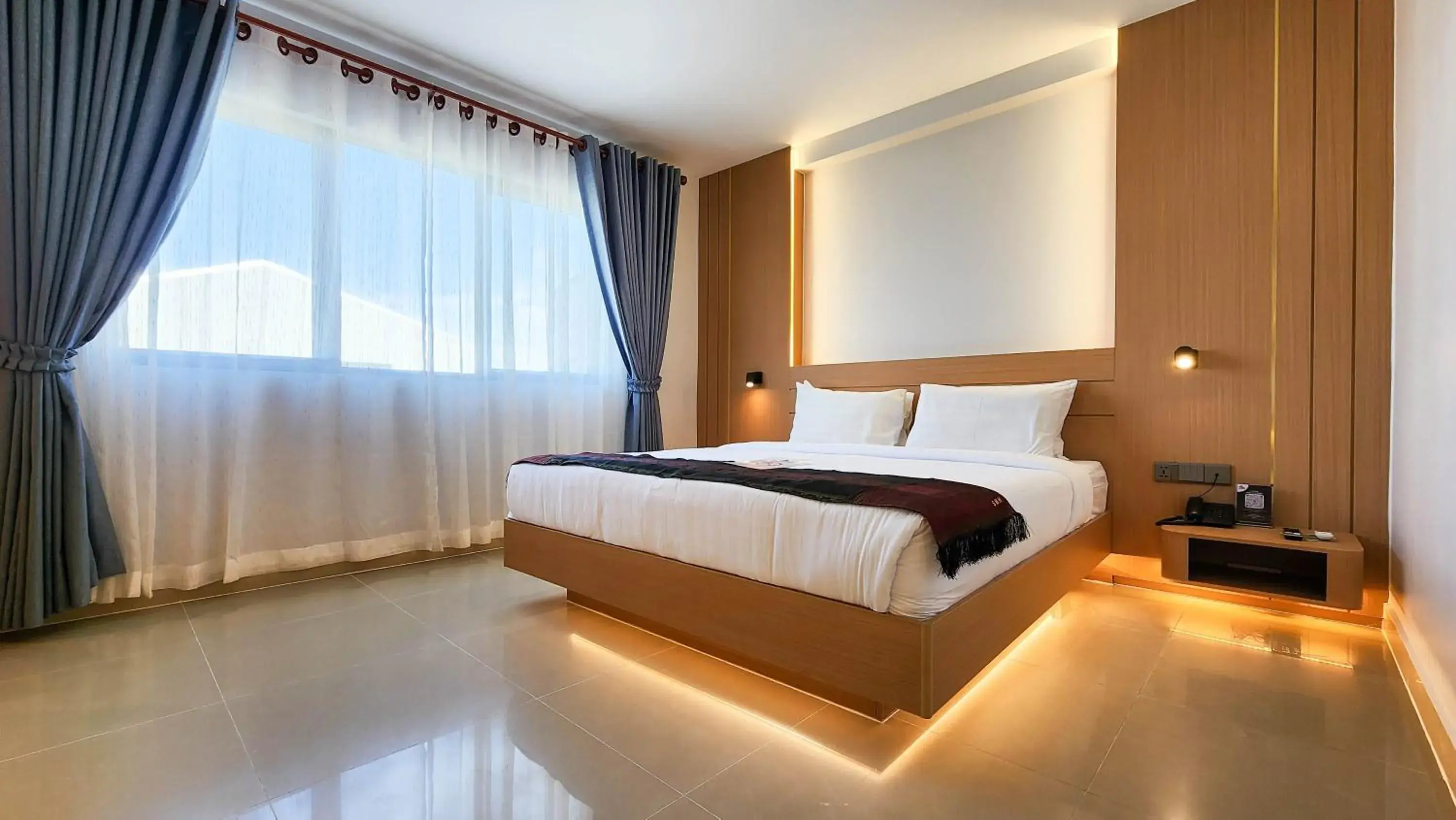 Bed in Silver Mounts Hotel Bed in Silver Mounts Hotel