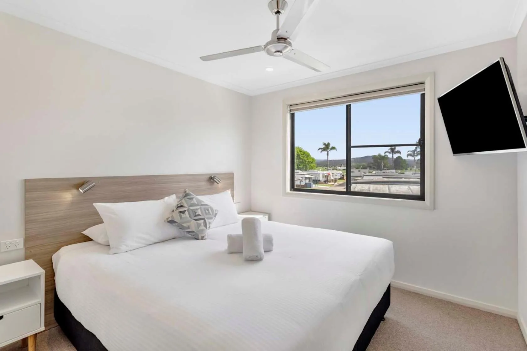 Bed in Moruya Holiday Park