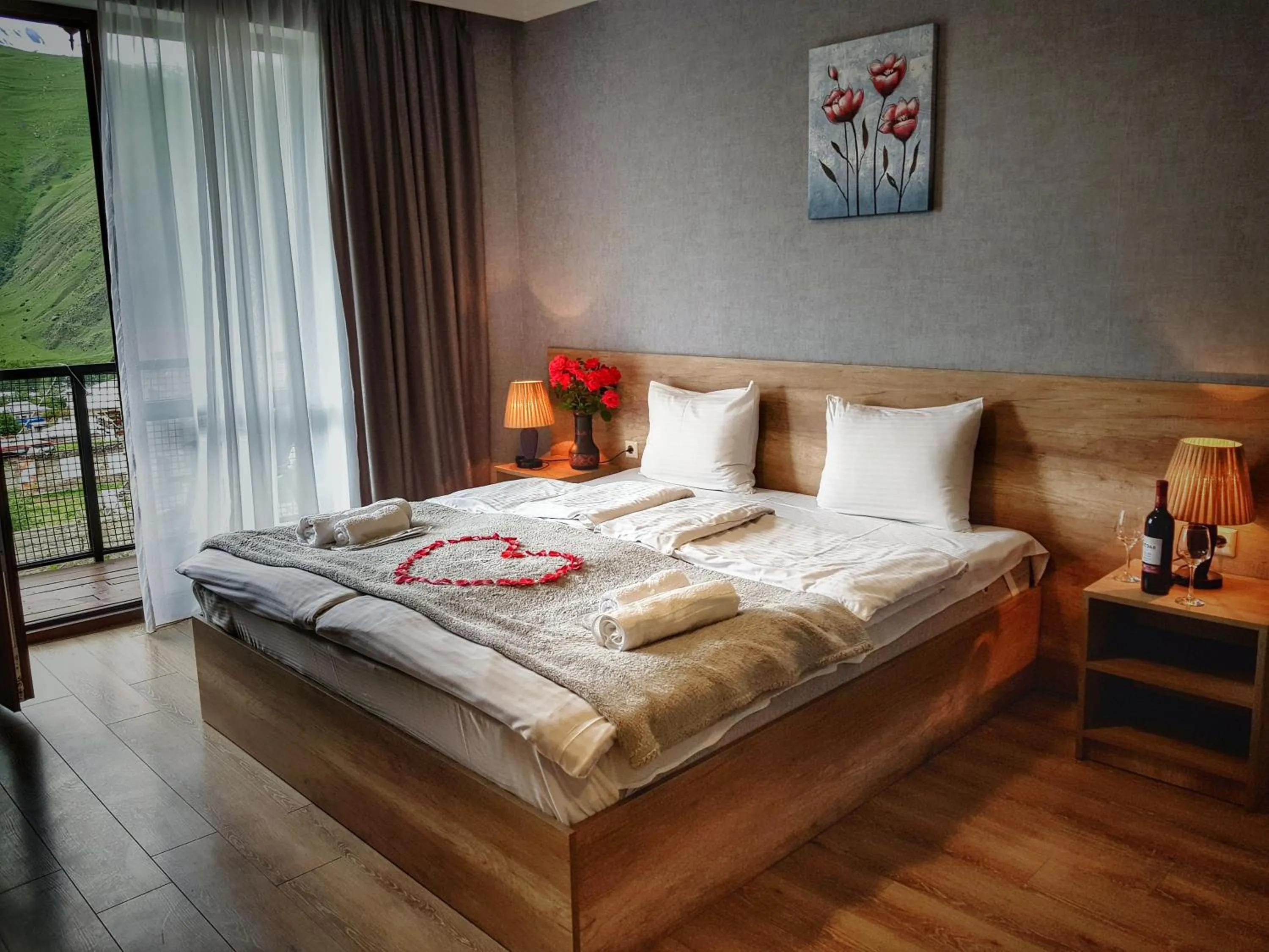 Bed in Sunshine Kazbegi