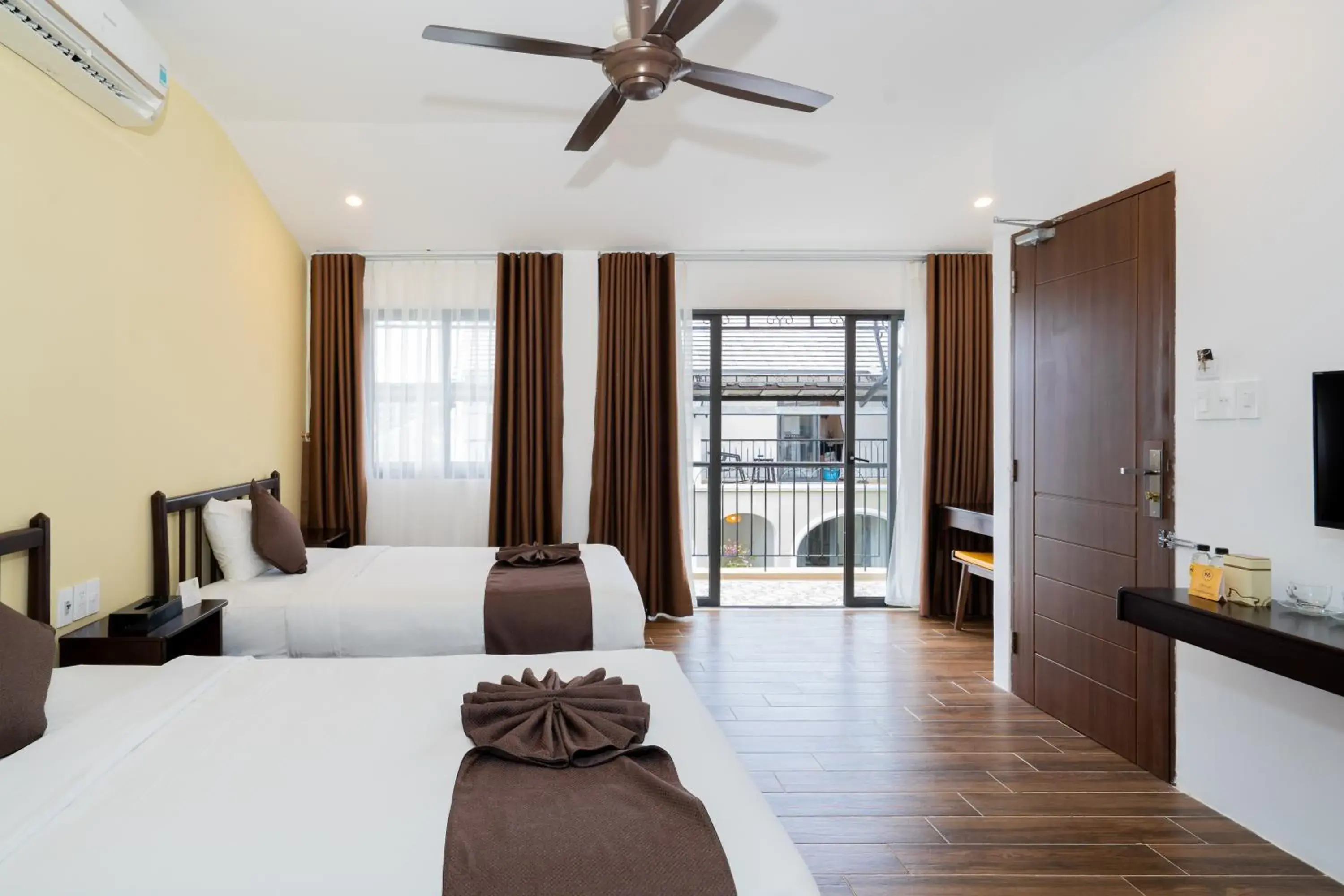 Bedroom, Bed in KA VILLA - AN BANG BEACH, Free pick up 3 nights Bedroom, Bed in KA VILLA - AN BANG BEACH, Free pick up 3 nights