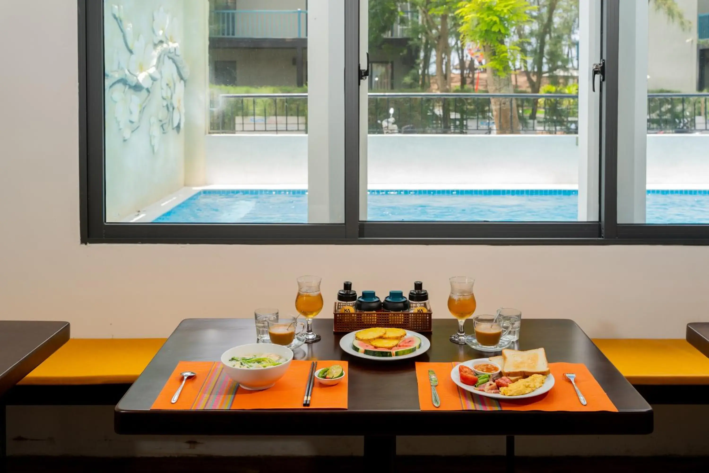 Restaurant/places to eat in KA VILLA - AN BANG BEACH, Free pick up 3 nights Restaurant/places to eat in KA VILLA - AN BANG BEACH, Free pick up 3 nights