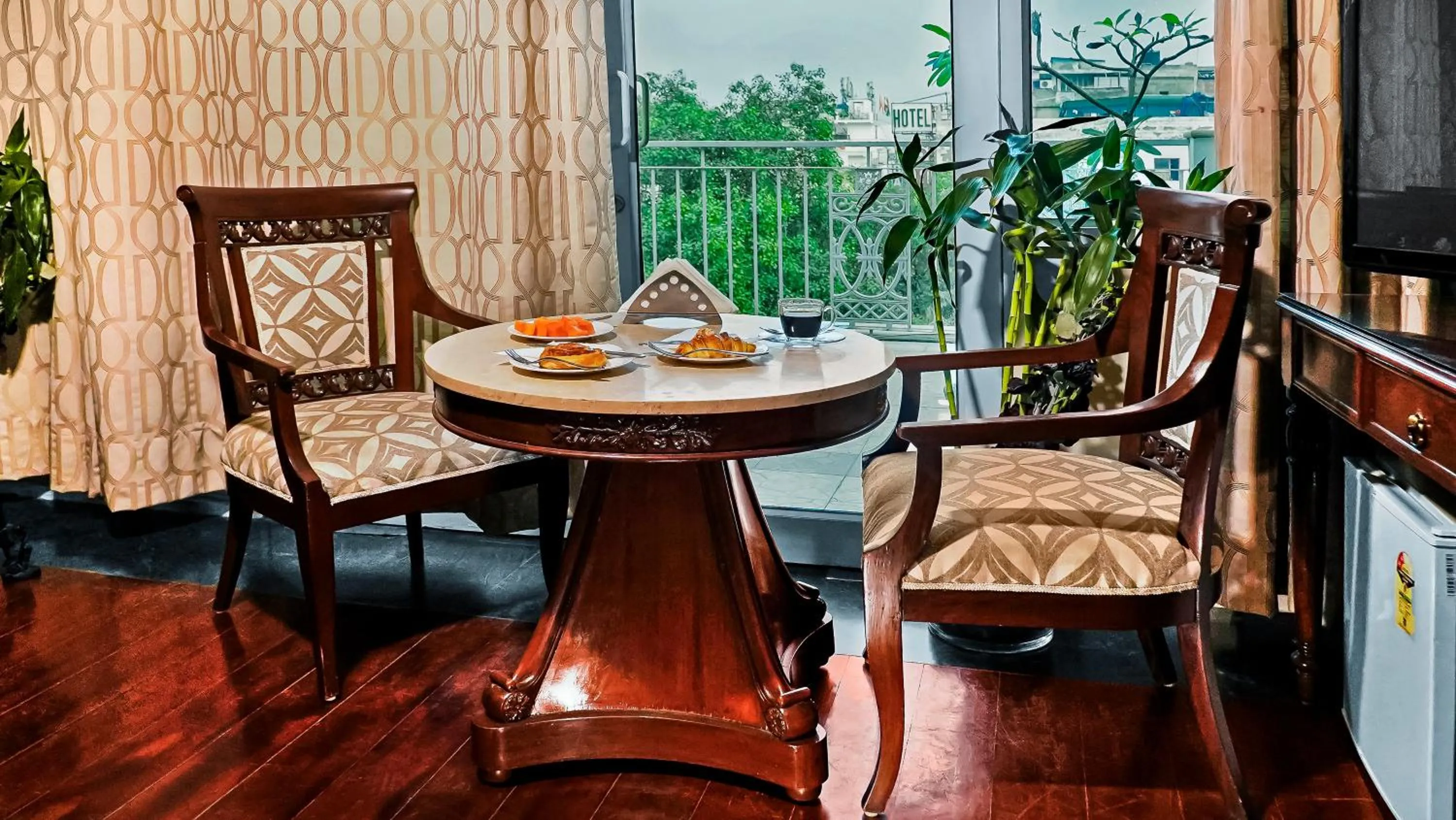 Dining area in Hotel Ajanta - Colonial Charm Award Winning Luxury Hotel in the Heart of the City