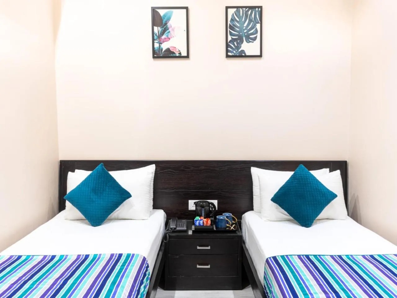 Bed in Hotel Ajanta - Colonial Charm Award Winning Luxury Hotel in the Heart of the City