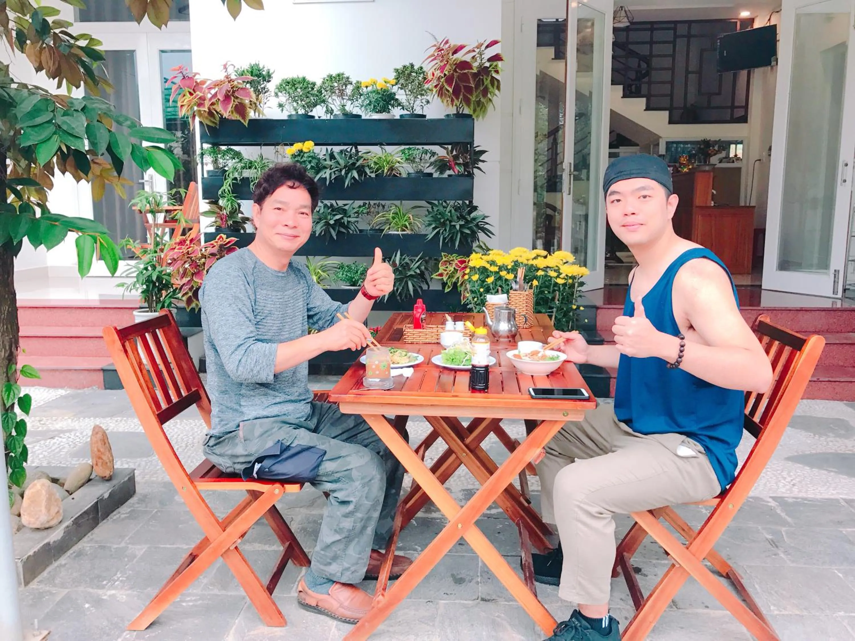 Breakfast in Pebble Homestay