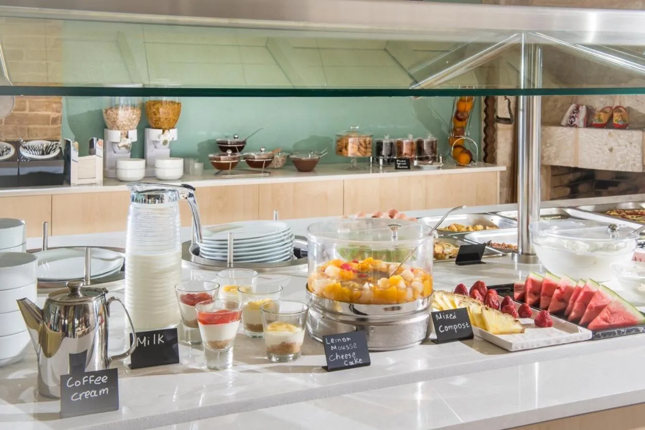 Breakfast in Lofos Apartments