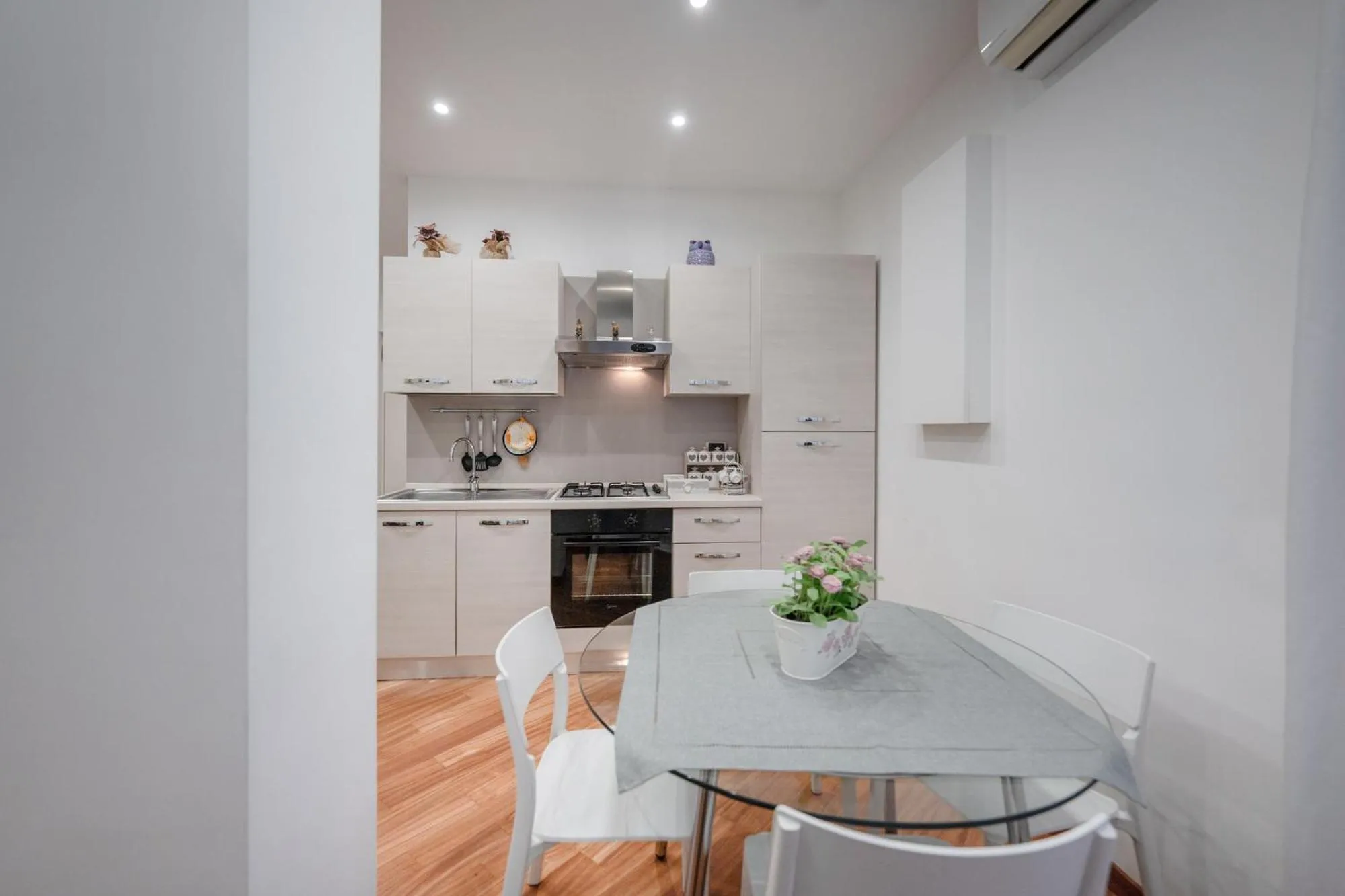 Napoli Charming Apartments Vomero "Fashion and Glamour"