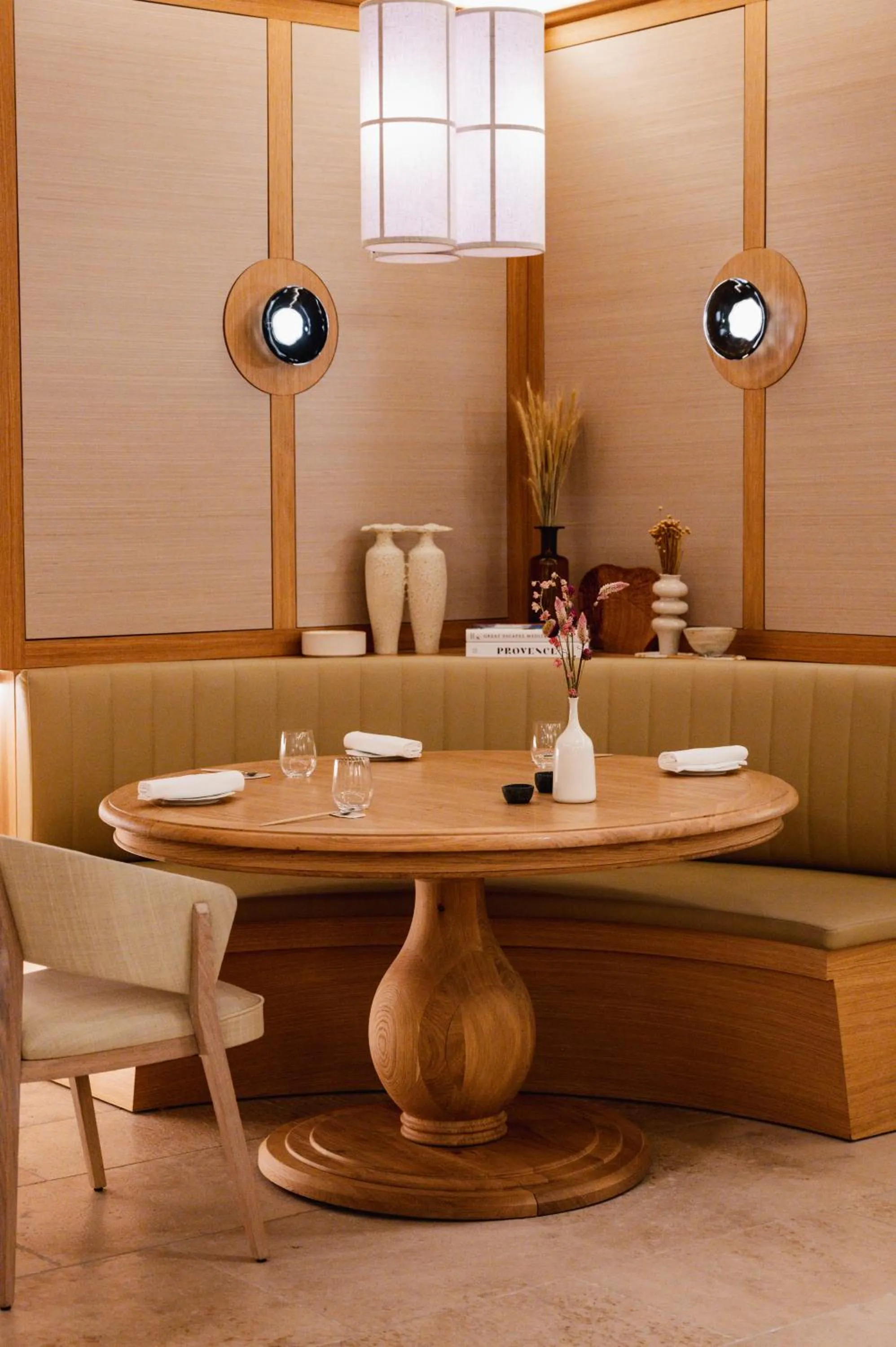 Restaurant/places to eat in Le Couvent des Minimes, un Hôtel & Spa L'Occitane en Provence