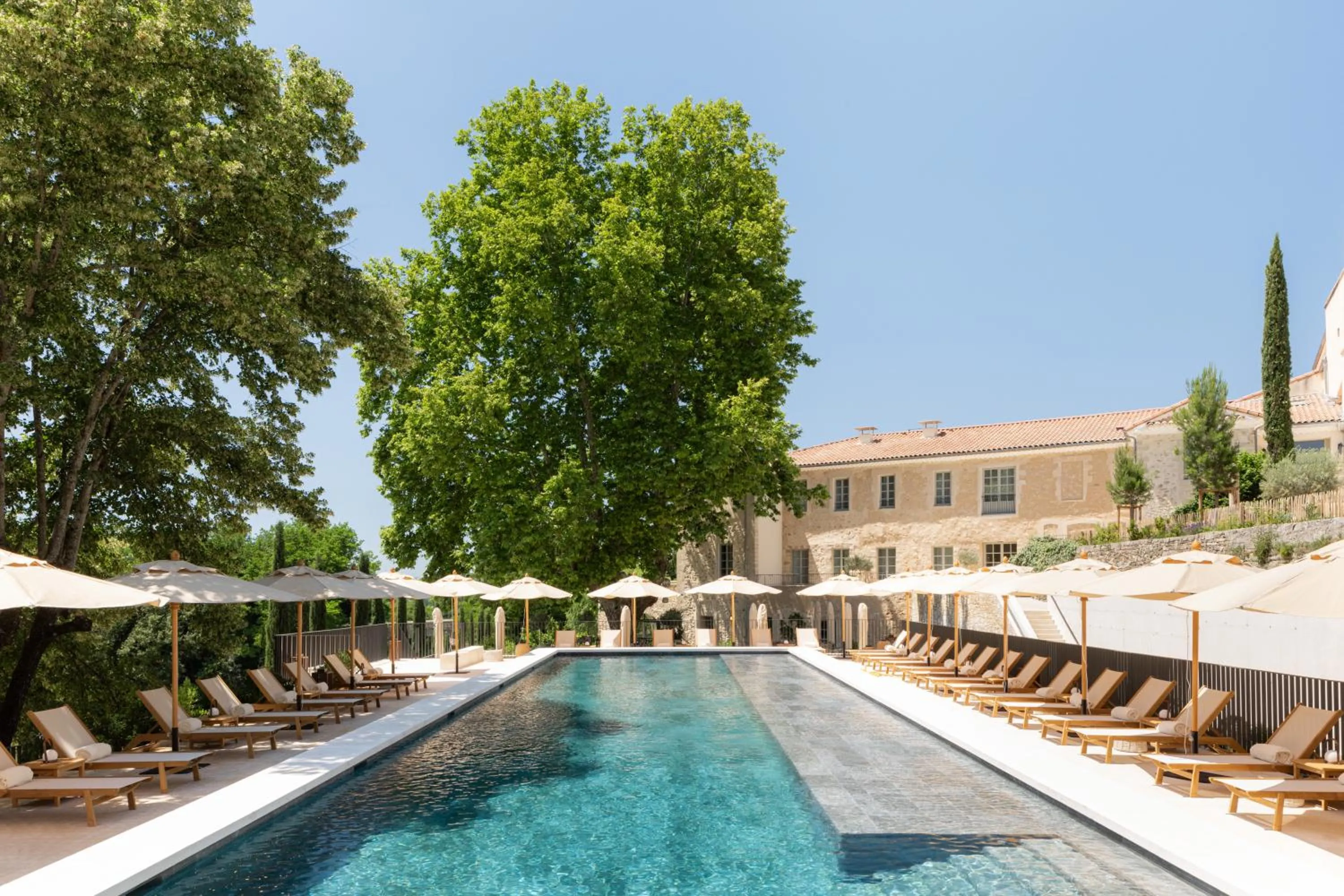 Swimming pool in Le Couvent des Minimes, un Hôtel & Spa L'Occitane en Provence