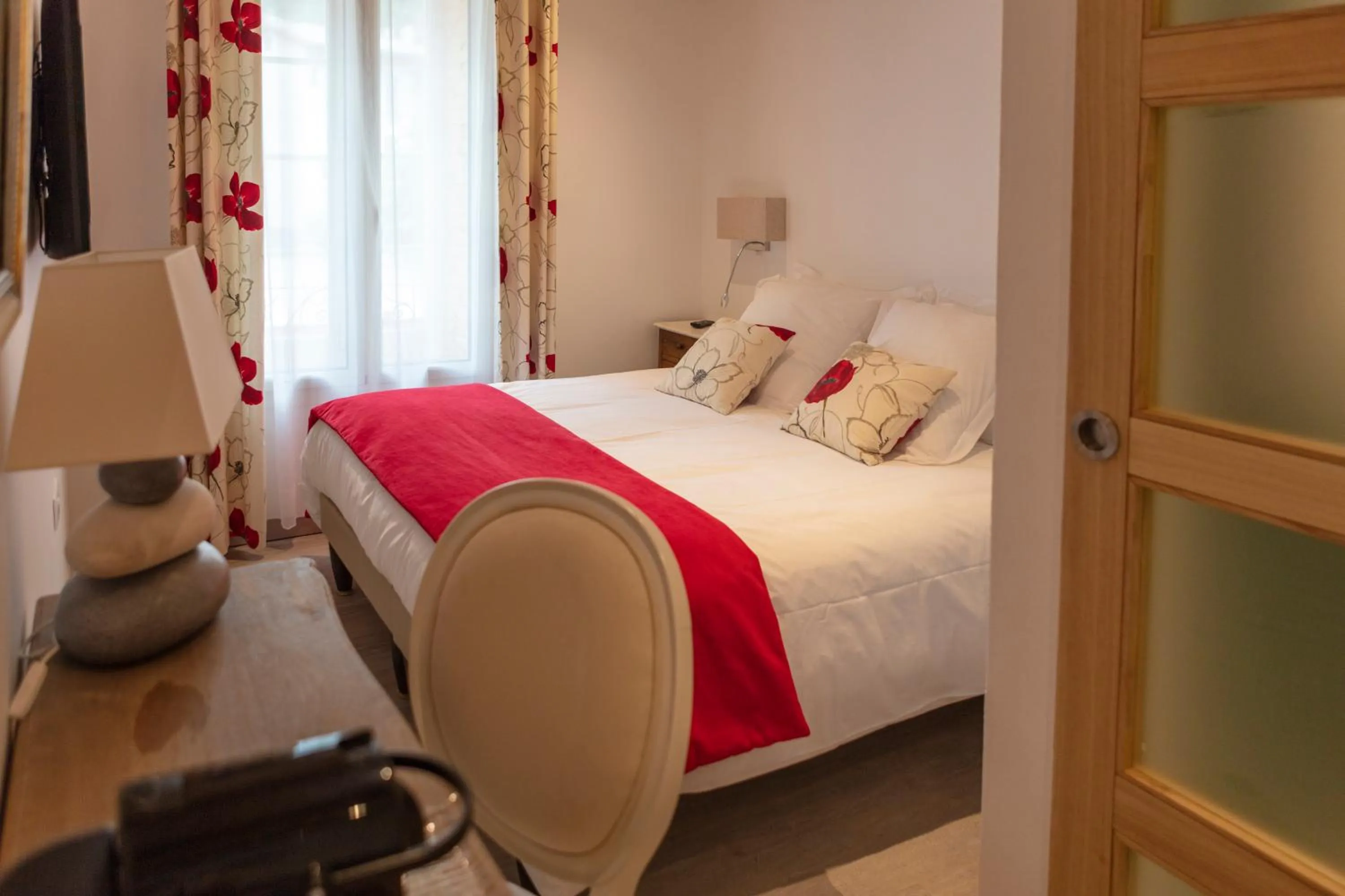 Bed in Relais Des Alpes