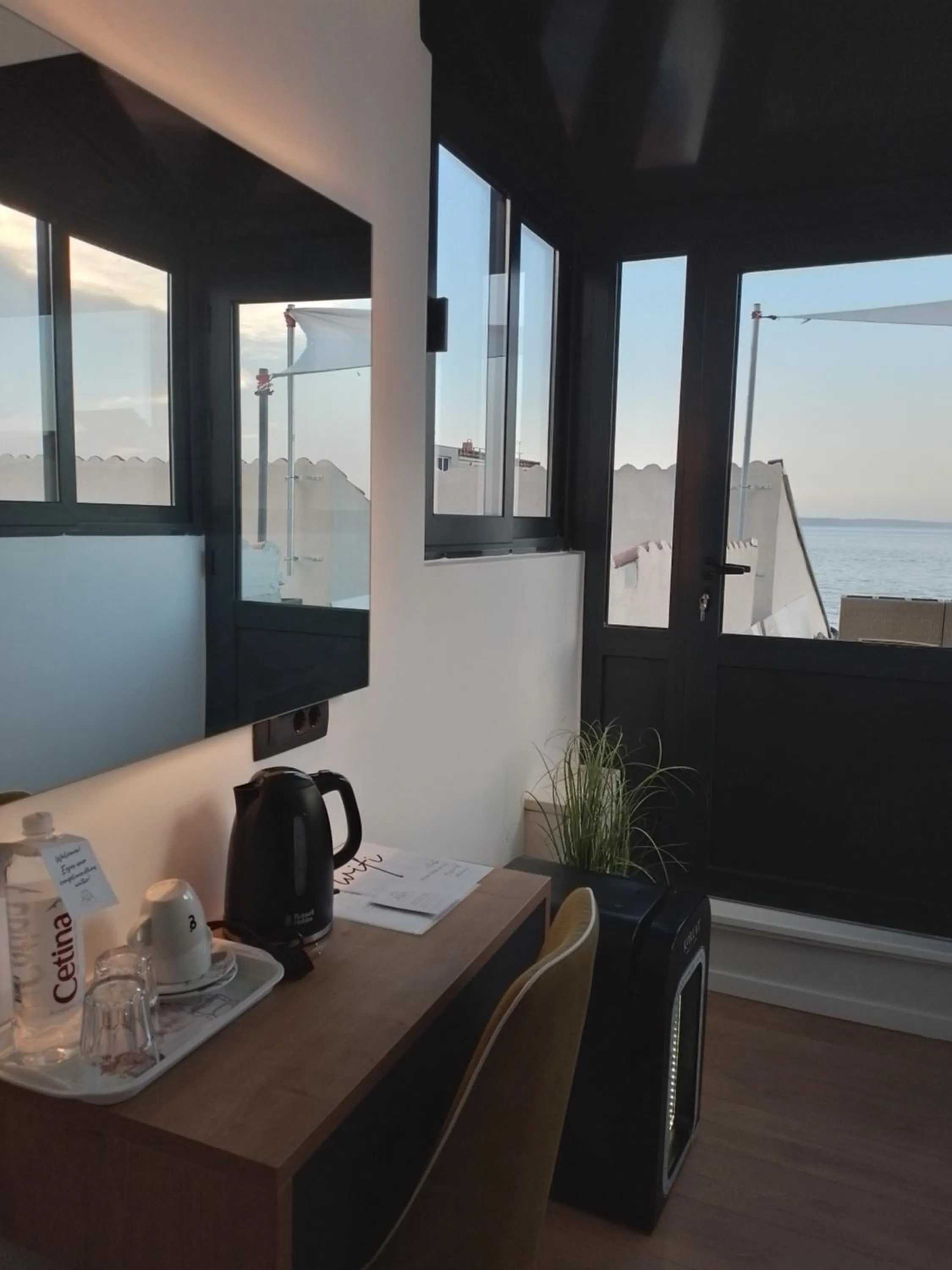 Bedroom in Beach Hotel Božikovina