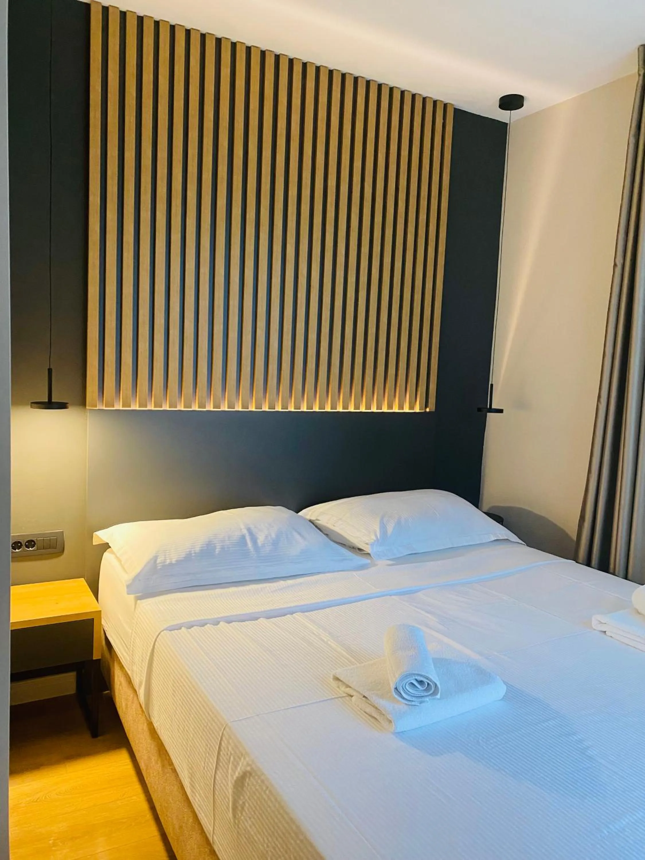 Bed in Beach Hotel Božikovina