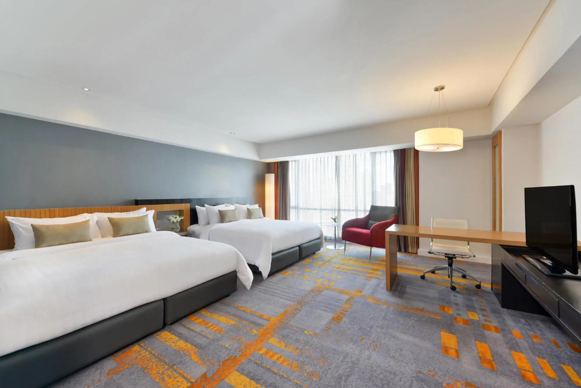 Guests, Bed in BelAire Bangkok Sukhumvit