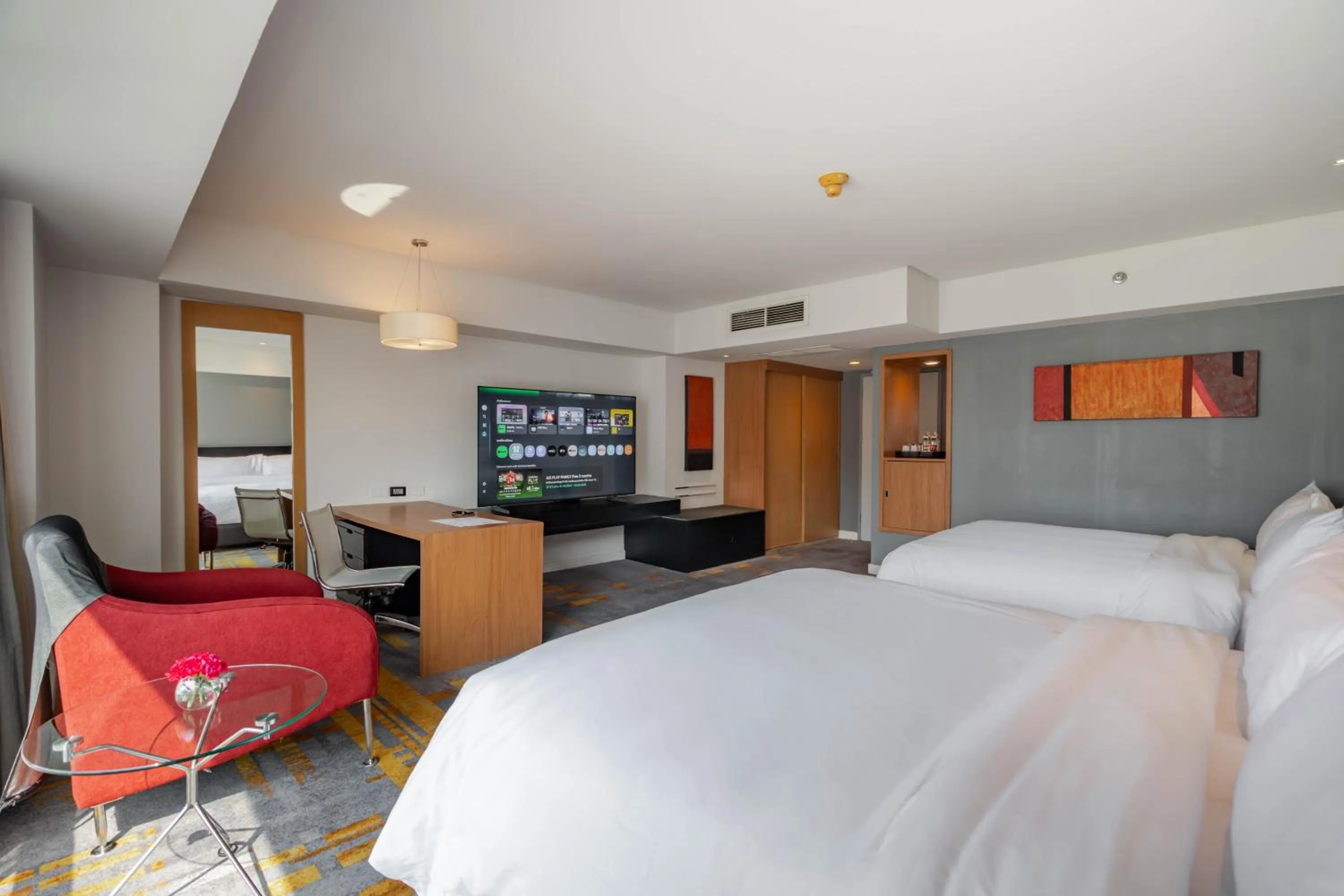 Bed in BelAire Bangkok Sukhumvit