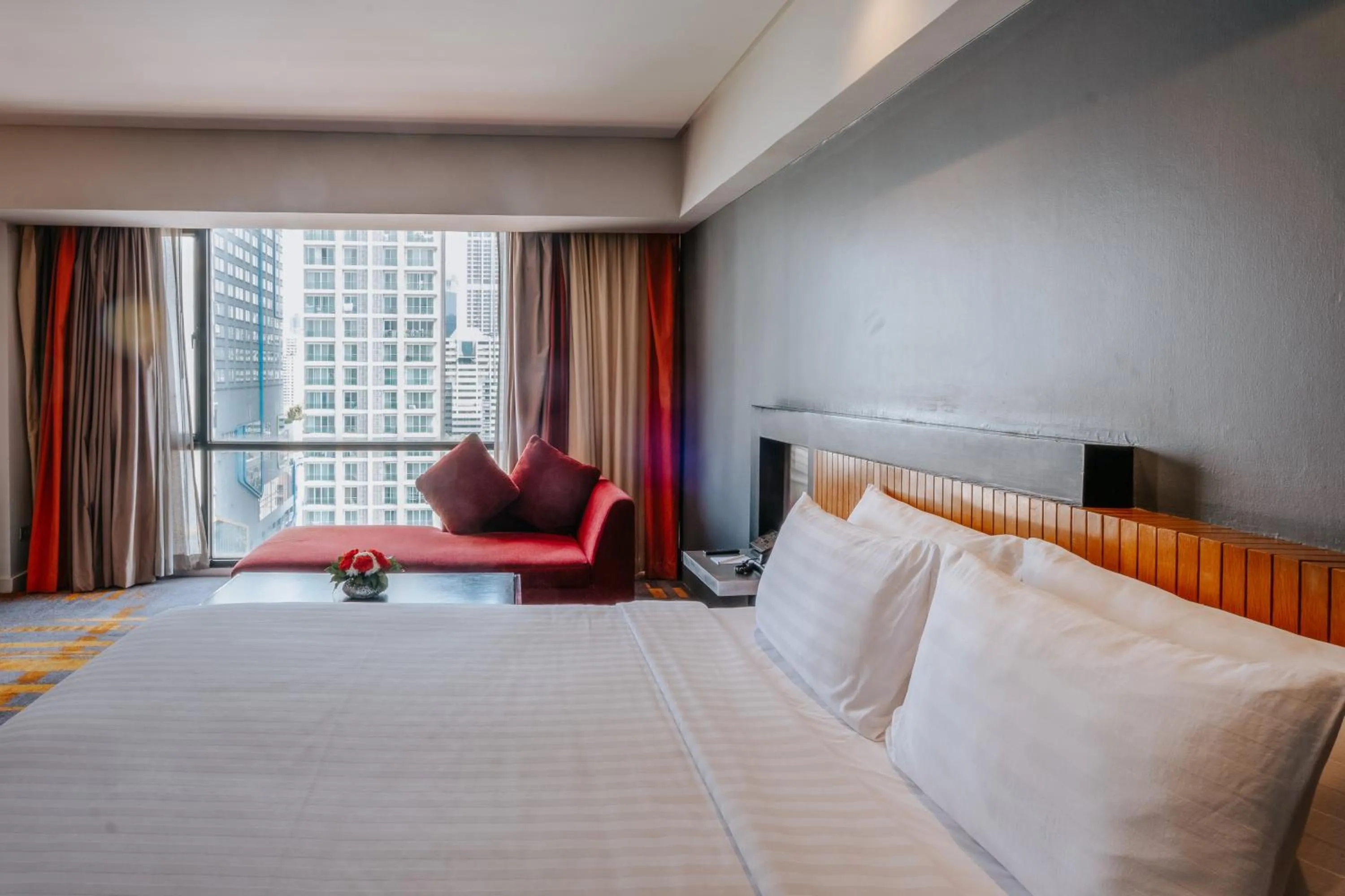 Bed in BelAire Bangkok Sukhumvit