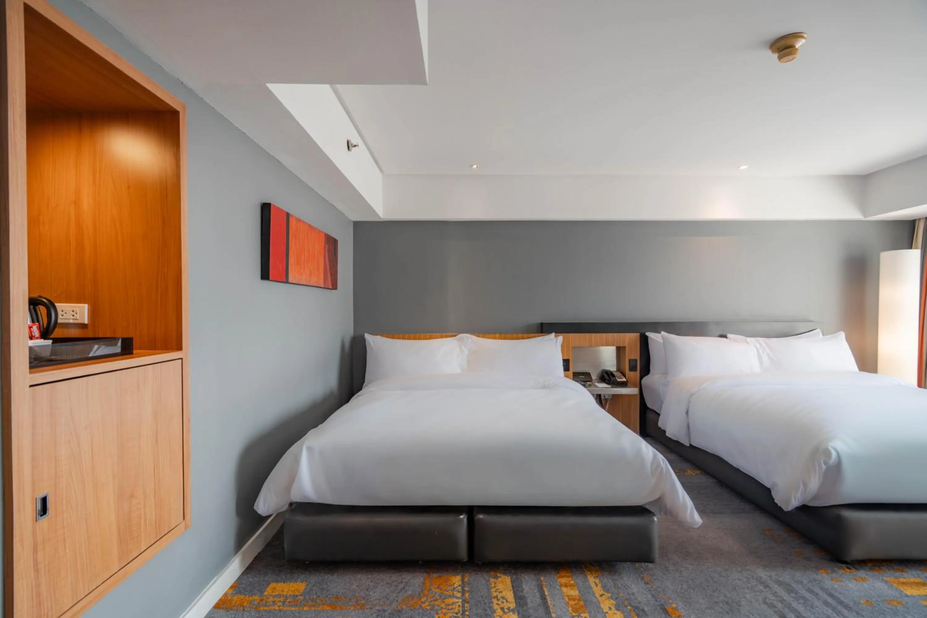 Bed in BelAire Bangkok Sukhumvit