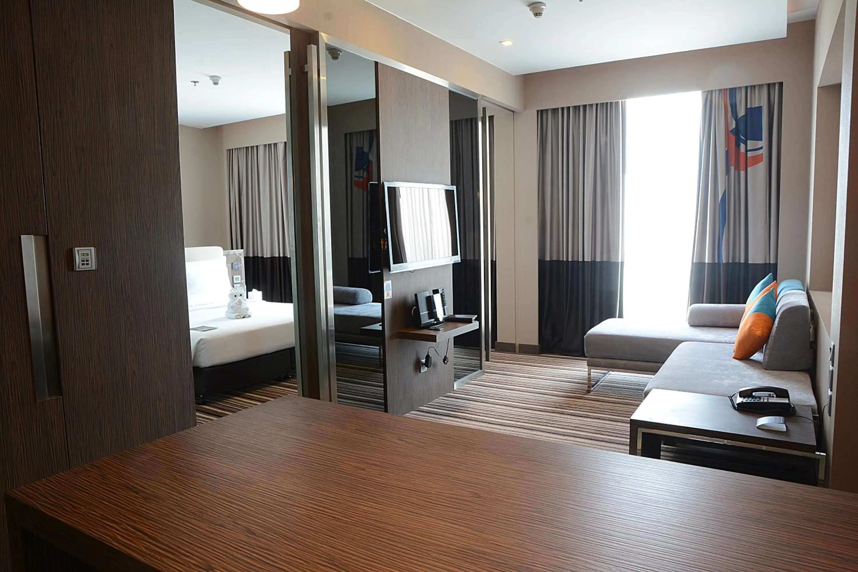 TV and multimedia, Bed in Novotel Bangkok IMPACT