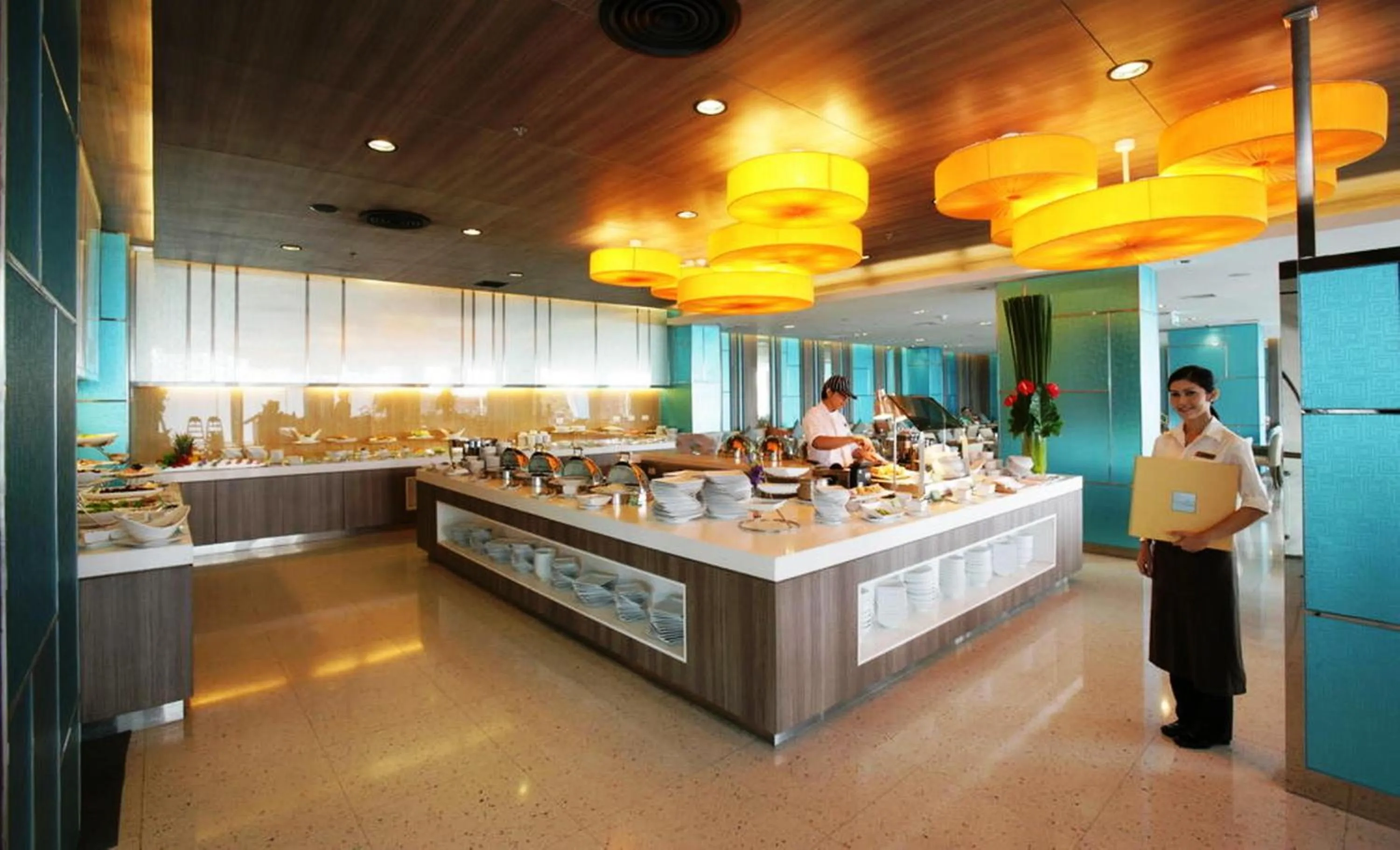 Restaurant/places to eat in Novotel Bangkok IMPACT