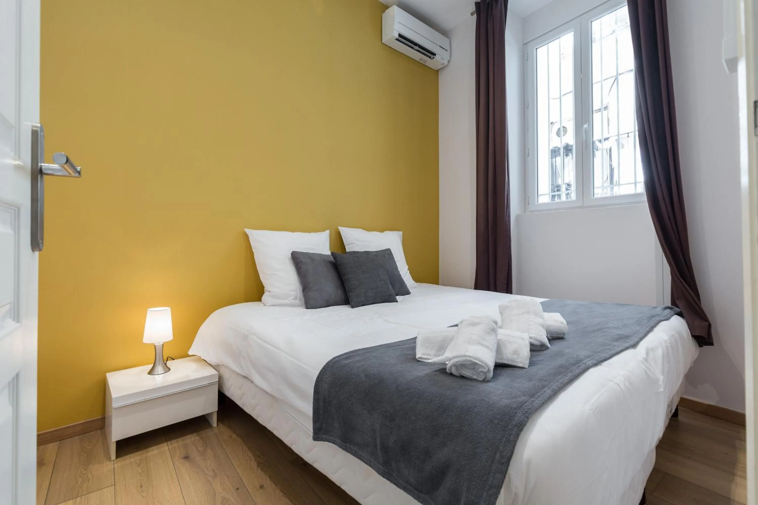 Bedroom, Bed in Florella Marceau Apartment