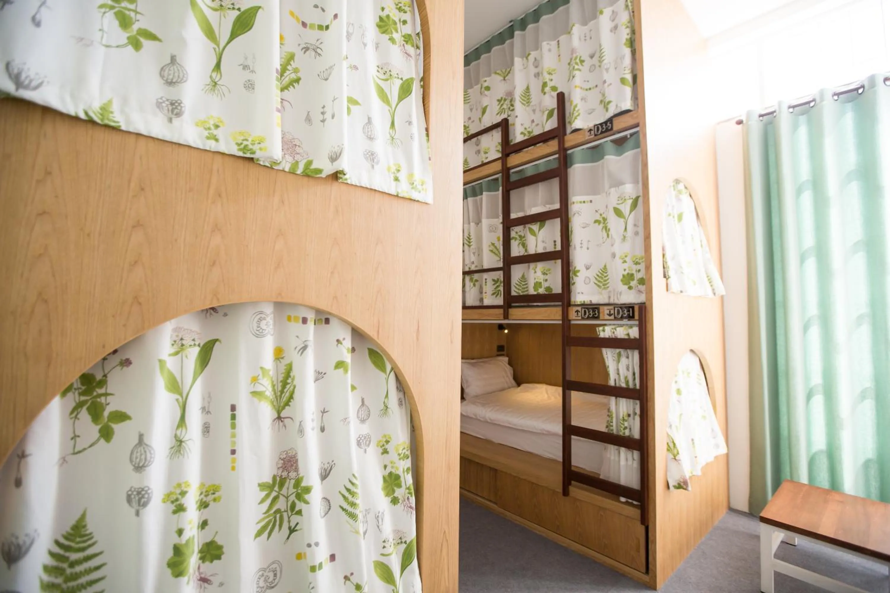 bunk bed, Bed in Memmoth Hostel In Lampang