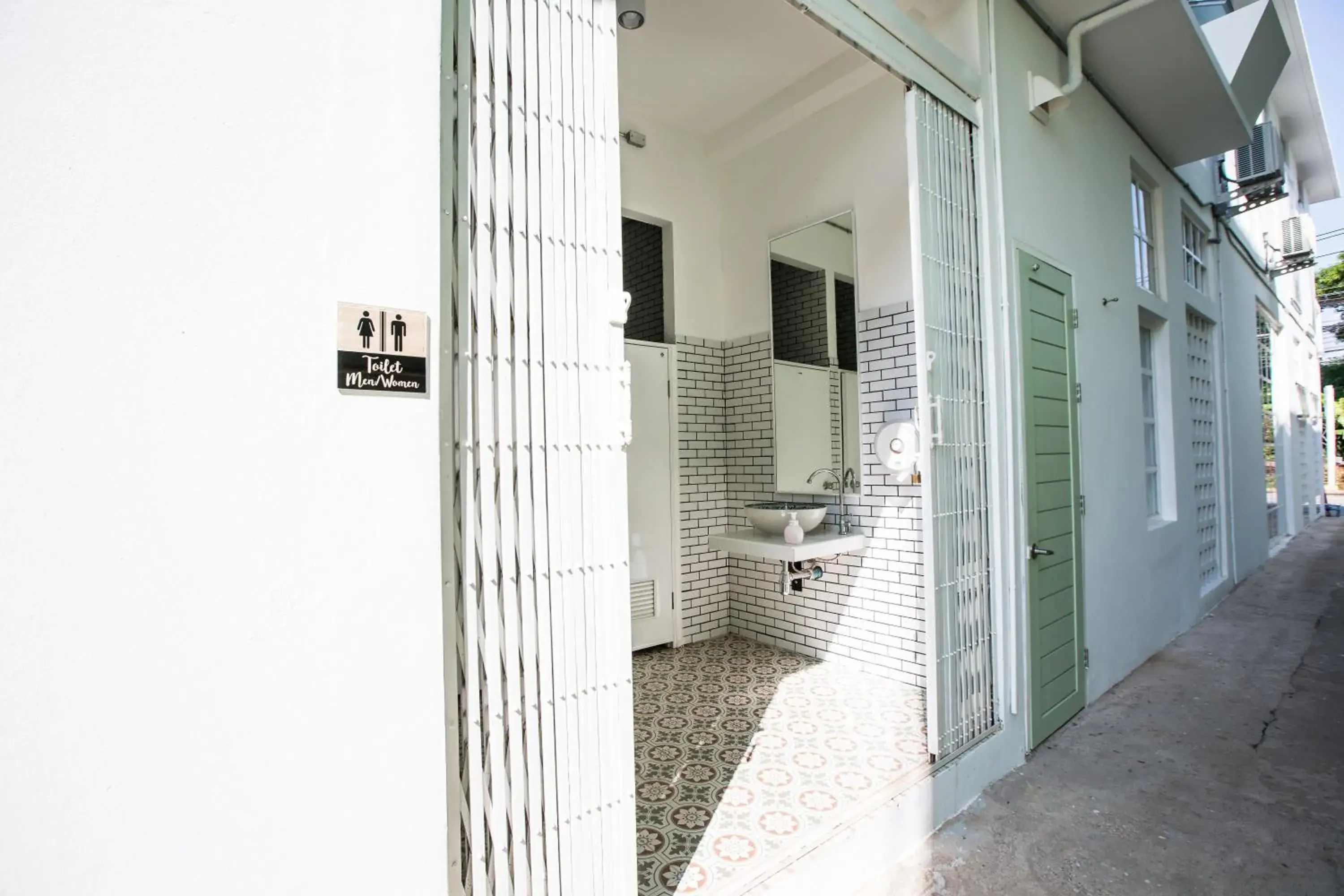 Property building in Memmoth Hostel In Lampang Property building in Memmoth Hostel In Lampang