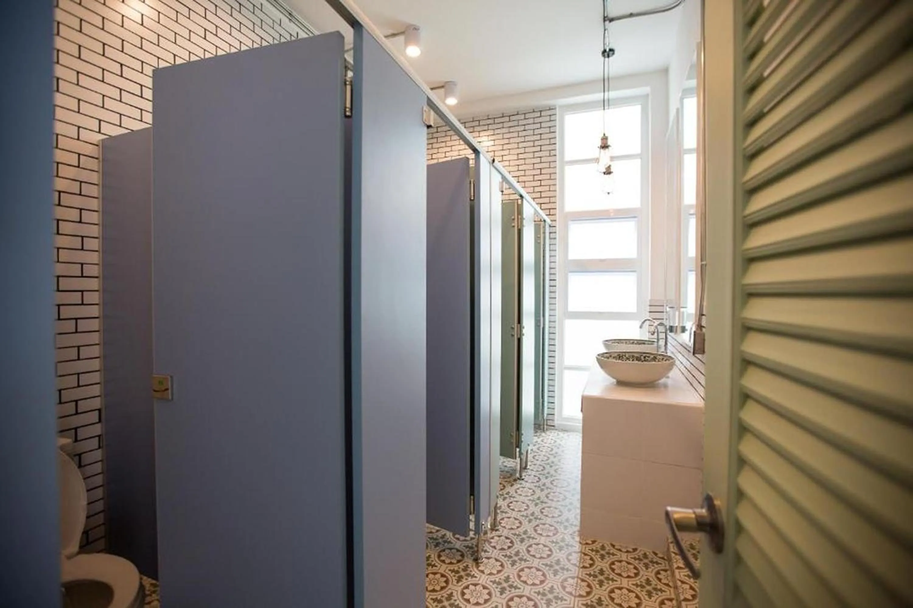 Bathroom in Memmoth Cafe & Hostel in Lampang