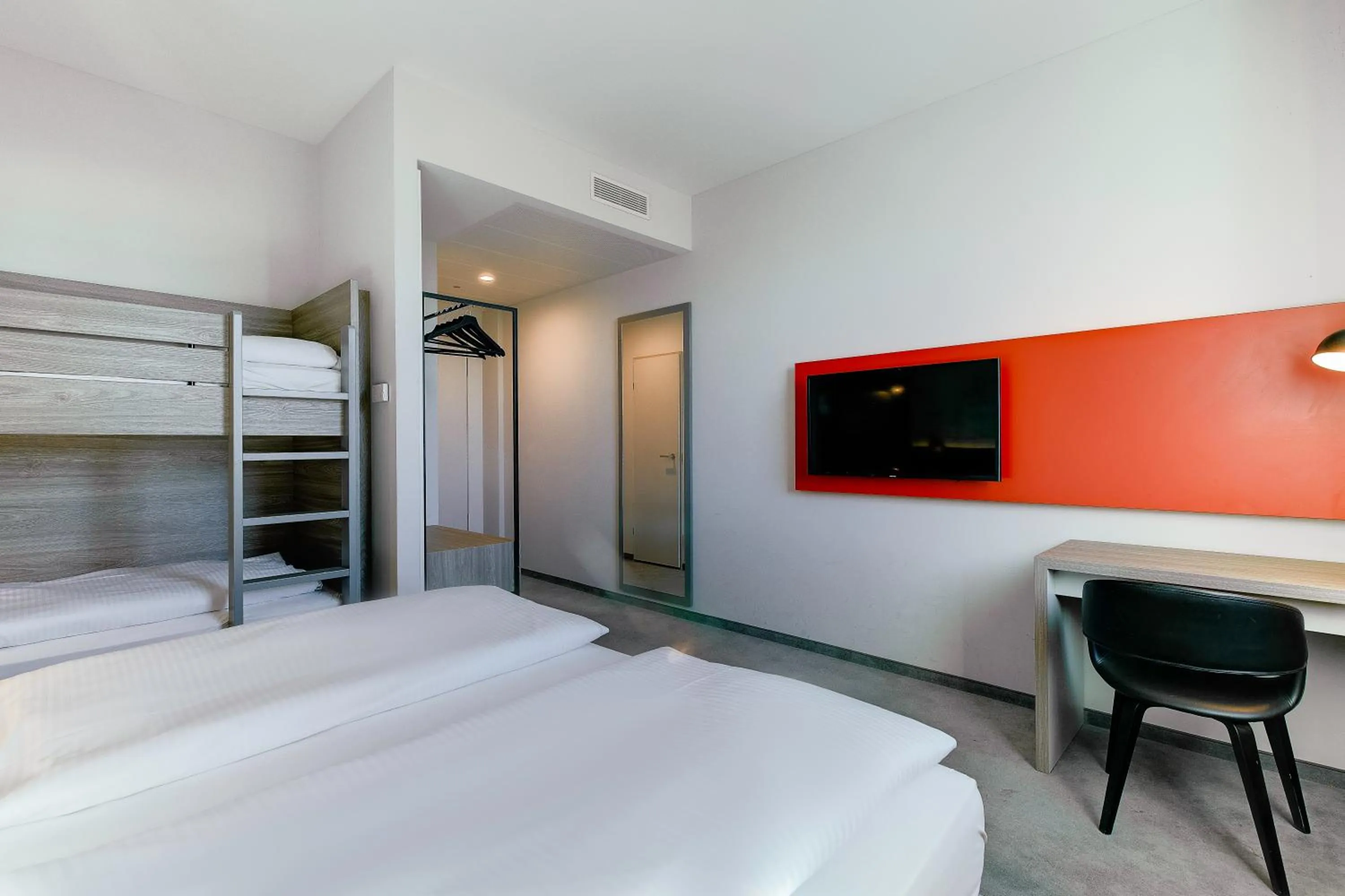 Bed in Campanile Leipzig Halle Airport