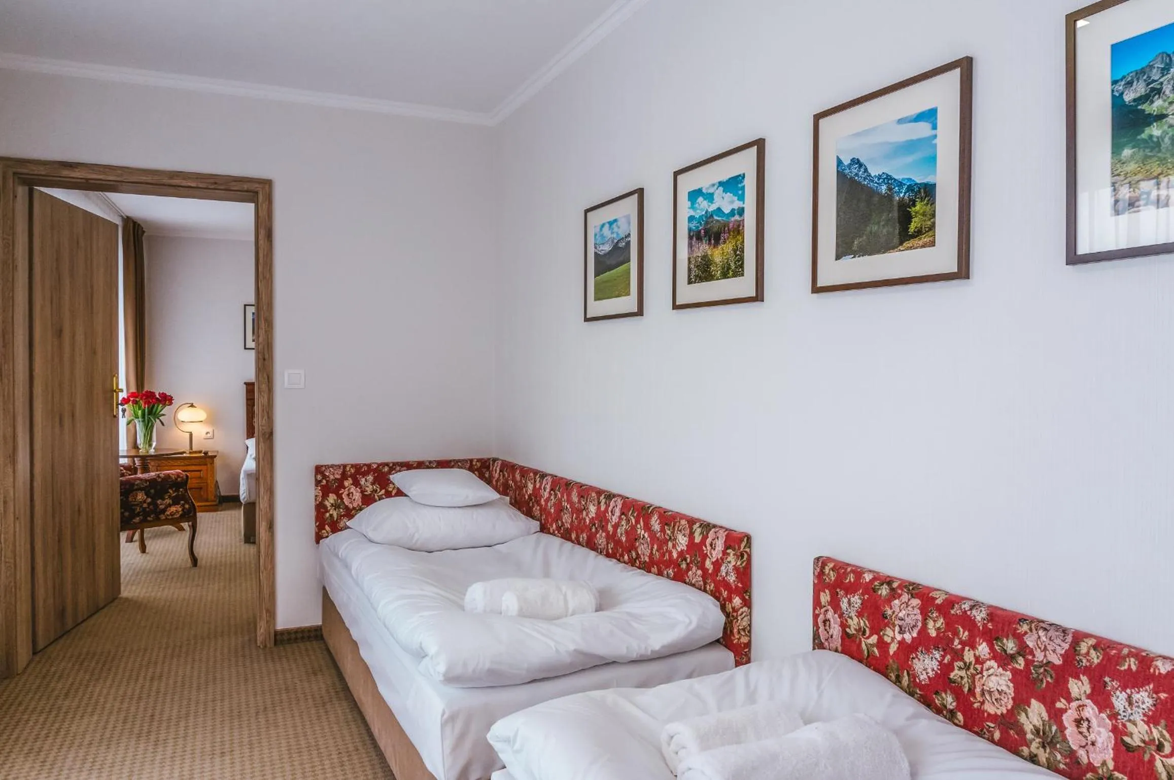 Bed in Hotel Paryski Art & Business Zakopane - Basen Jacuzzi Sauna Małpi Gaj