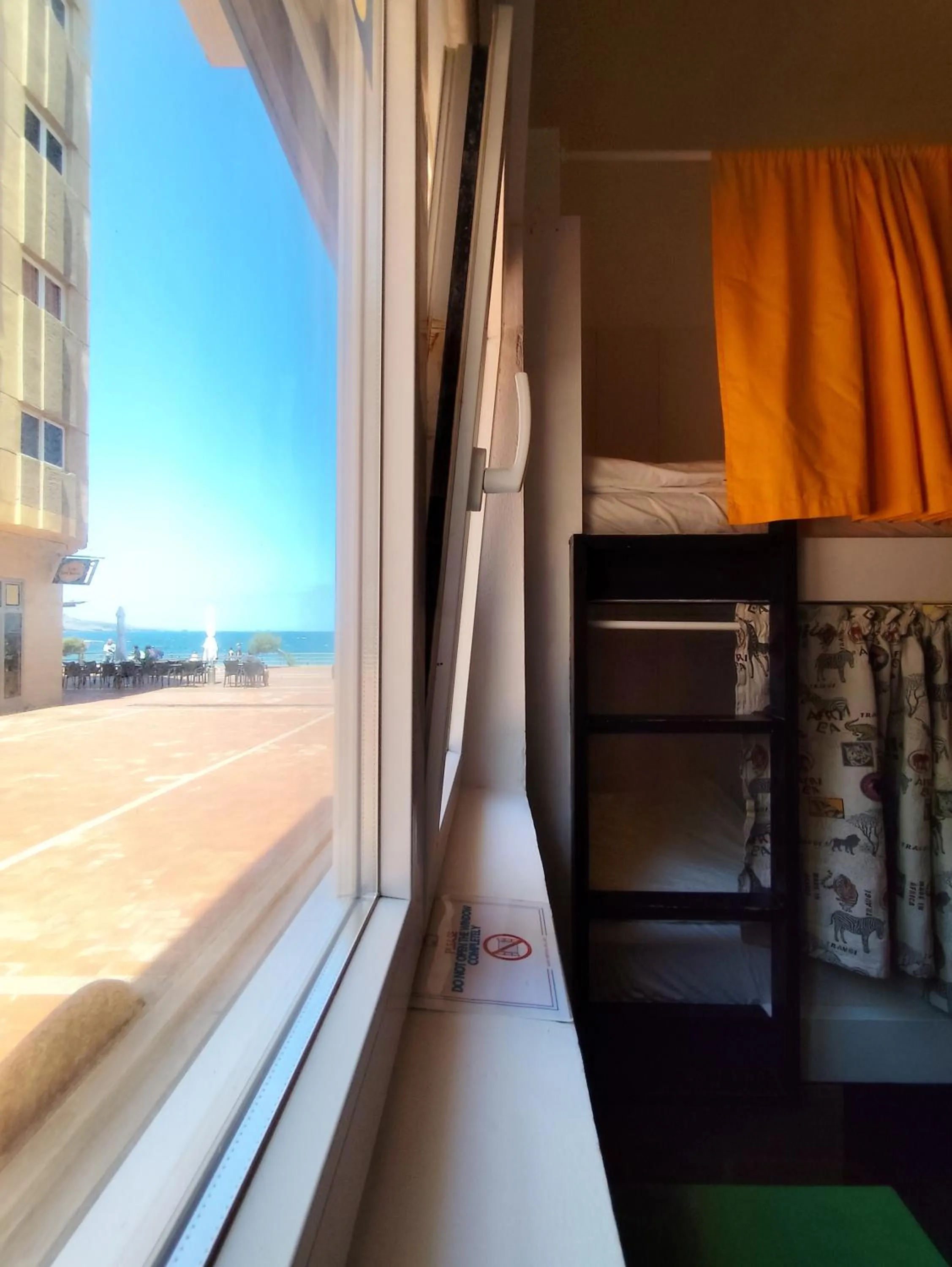 La Ventana Azul Surf Hostel