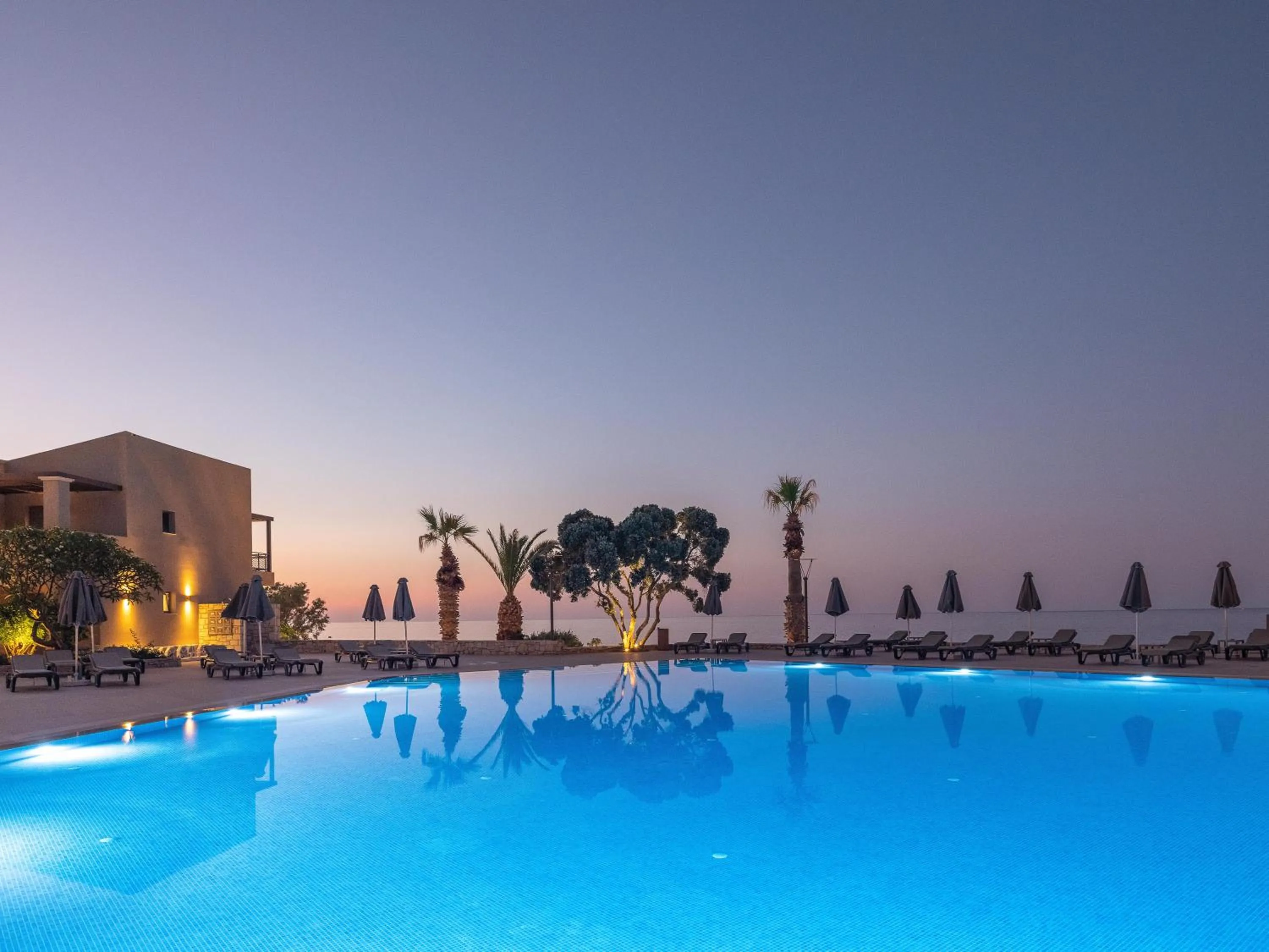 Swimming pool in Nana Golden Beach All Inclusive Resort & Spa