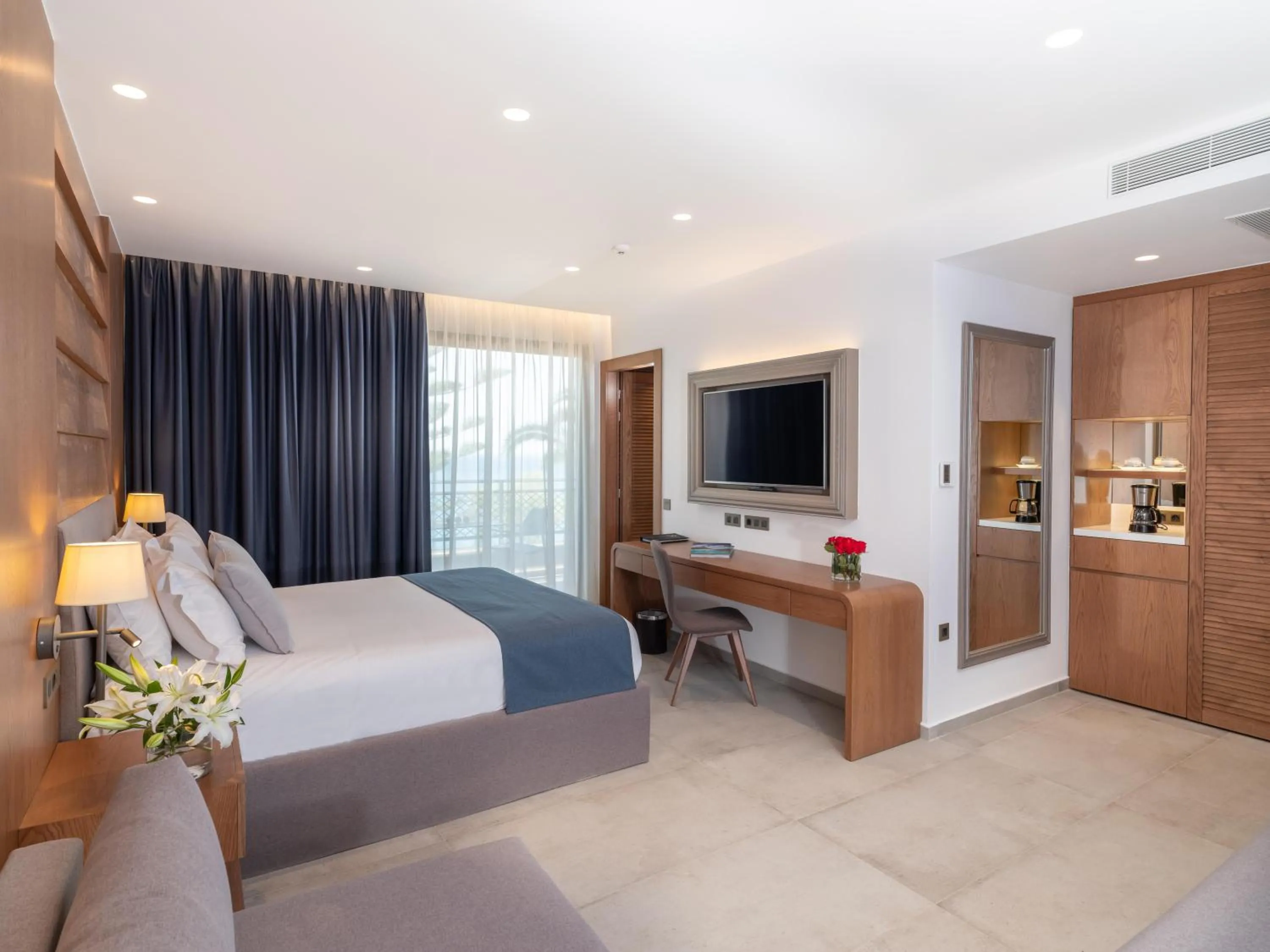 Photo of the whole room, Bed in Nana Golden Beach All Inclusive Resort & Spa