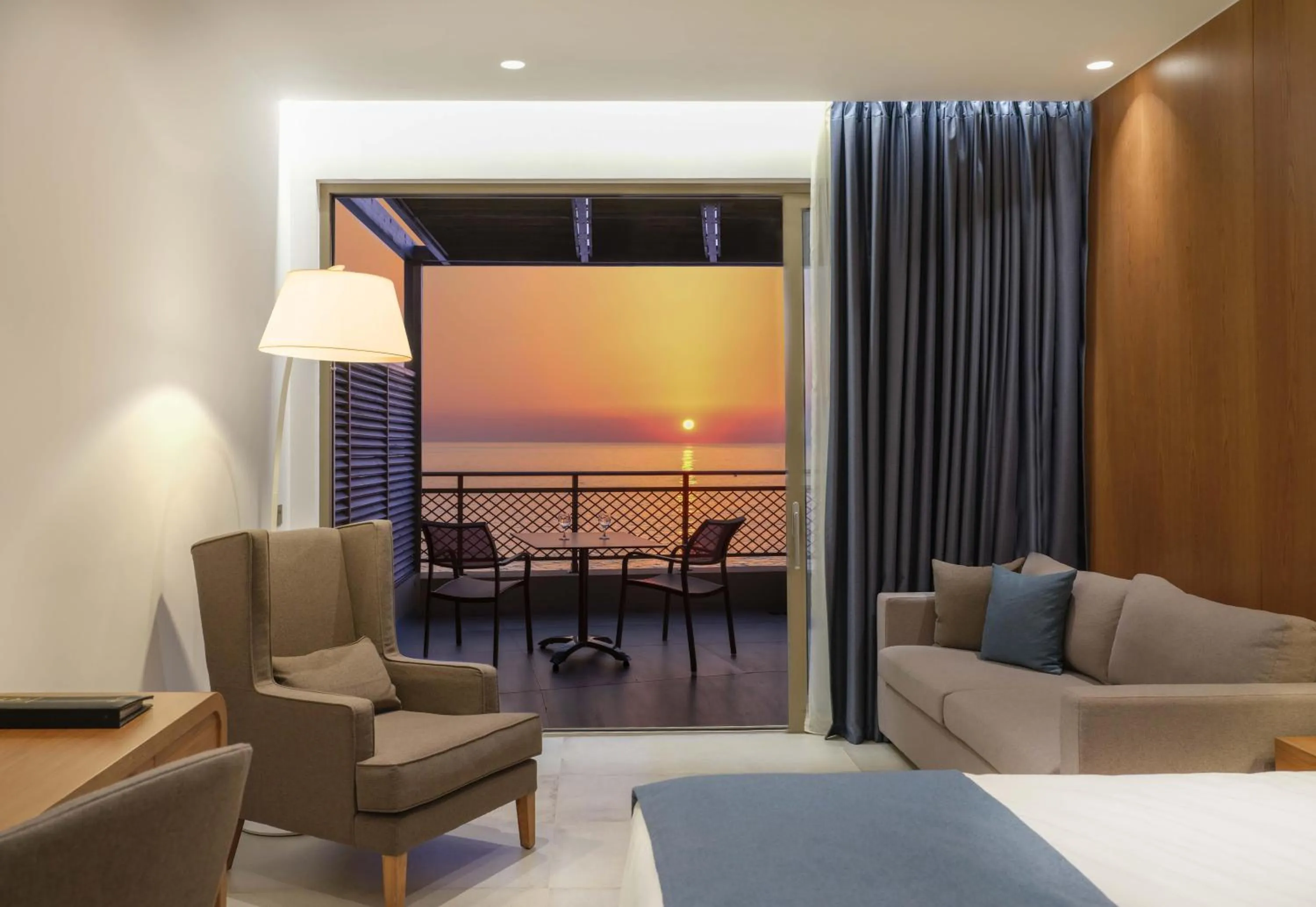 Photo of the whole room in Nana Golden Beach All Inclusive Resort & Spa