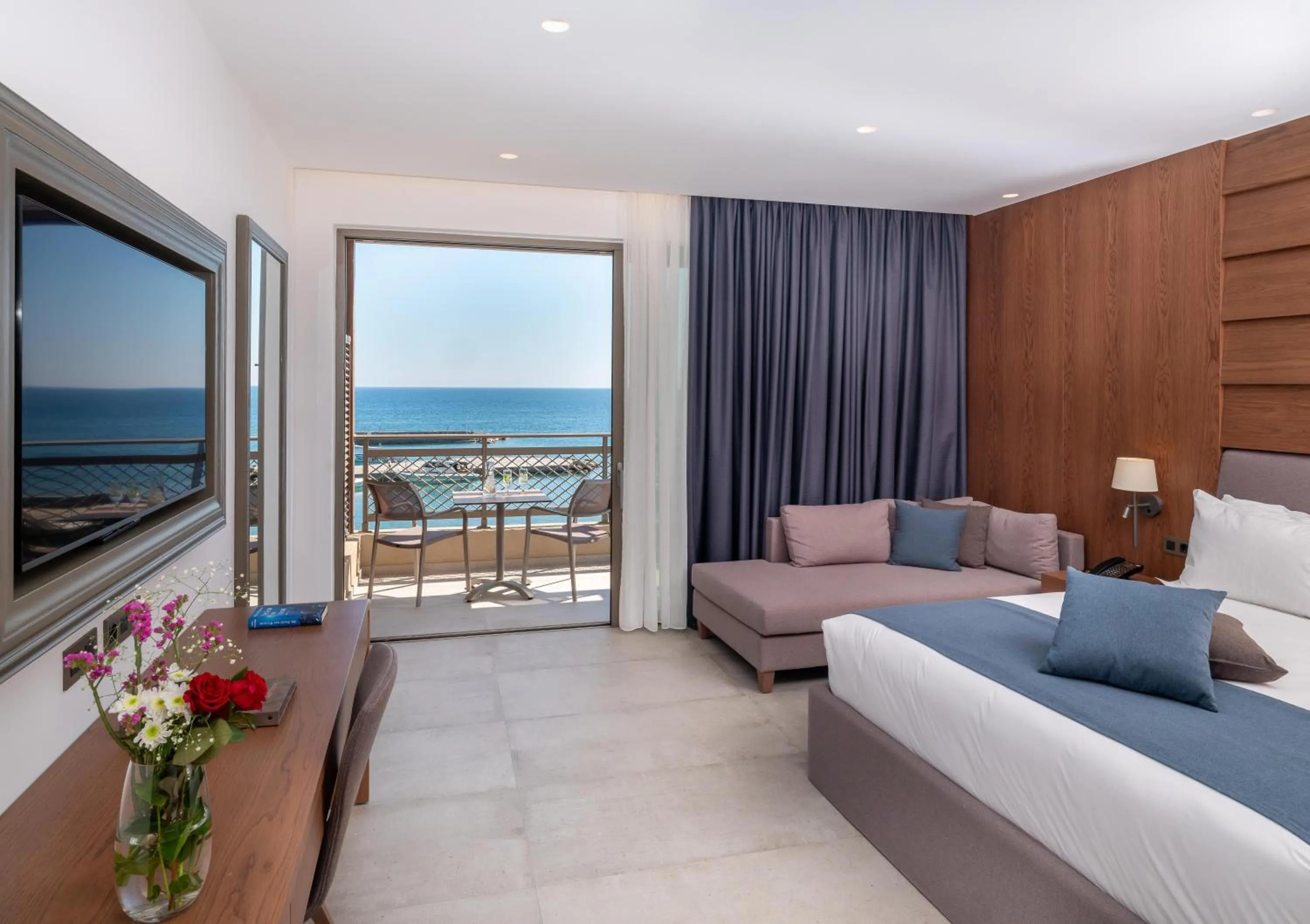 Photo of the whole room, Bed in Nana Golden Beach All Inclusive Resort & Spa