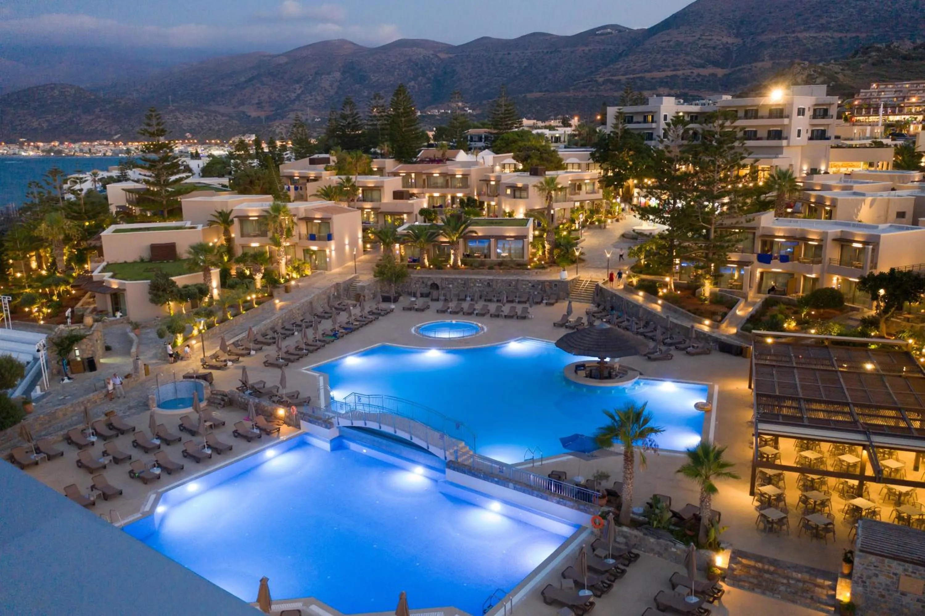 Swimming pool in Nana Golden Beach All Inclusive Resort & Spa