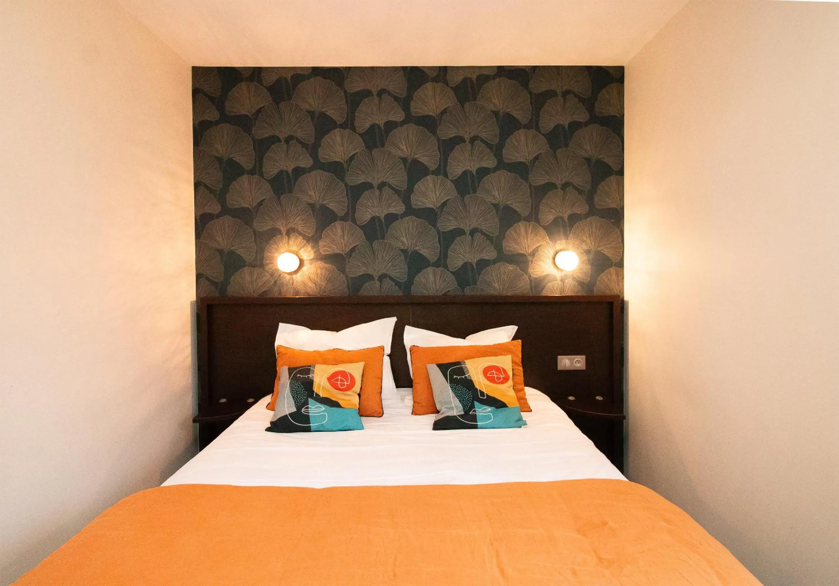 Bed in Hotel Le Richelieu