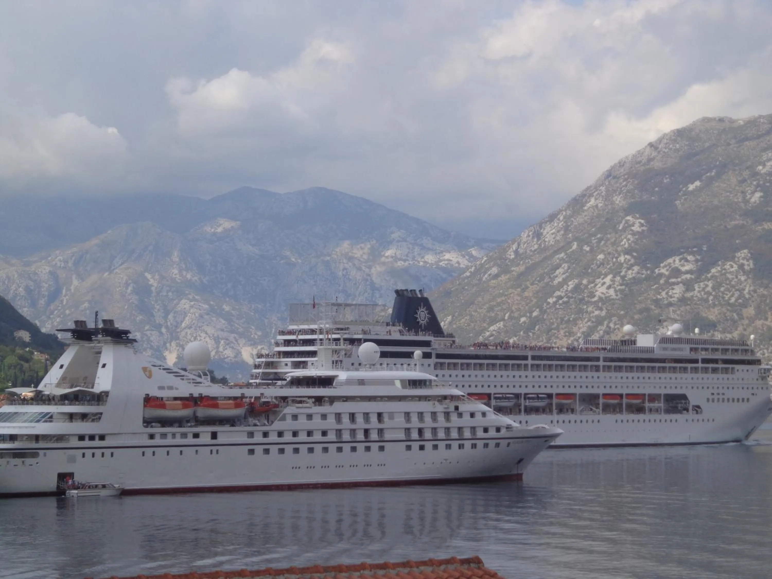 Area and facilities in Apartments Bogdanovic