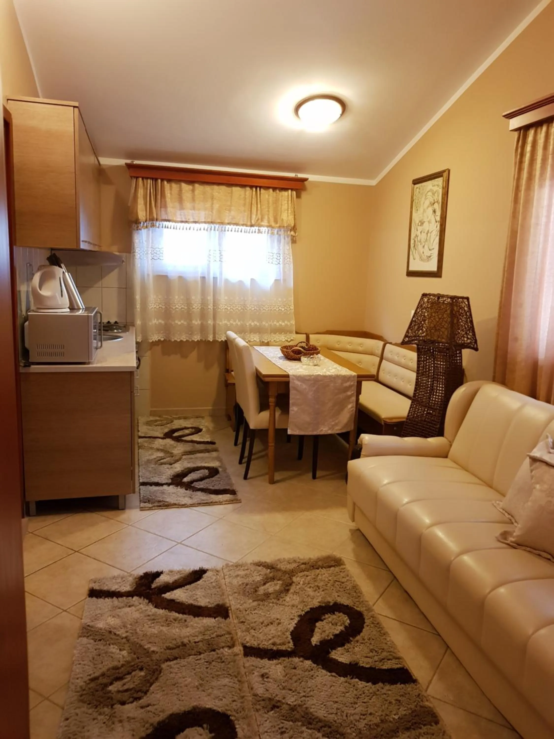 Dining area in Apartments Bogdanovic