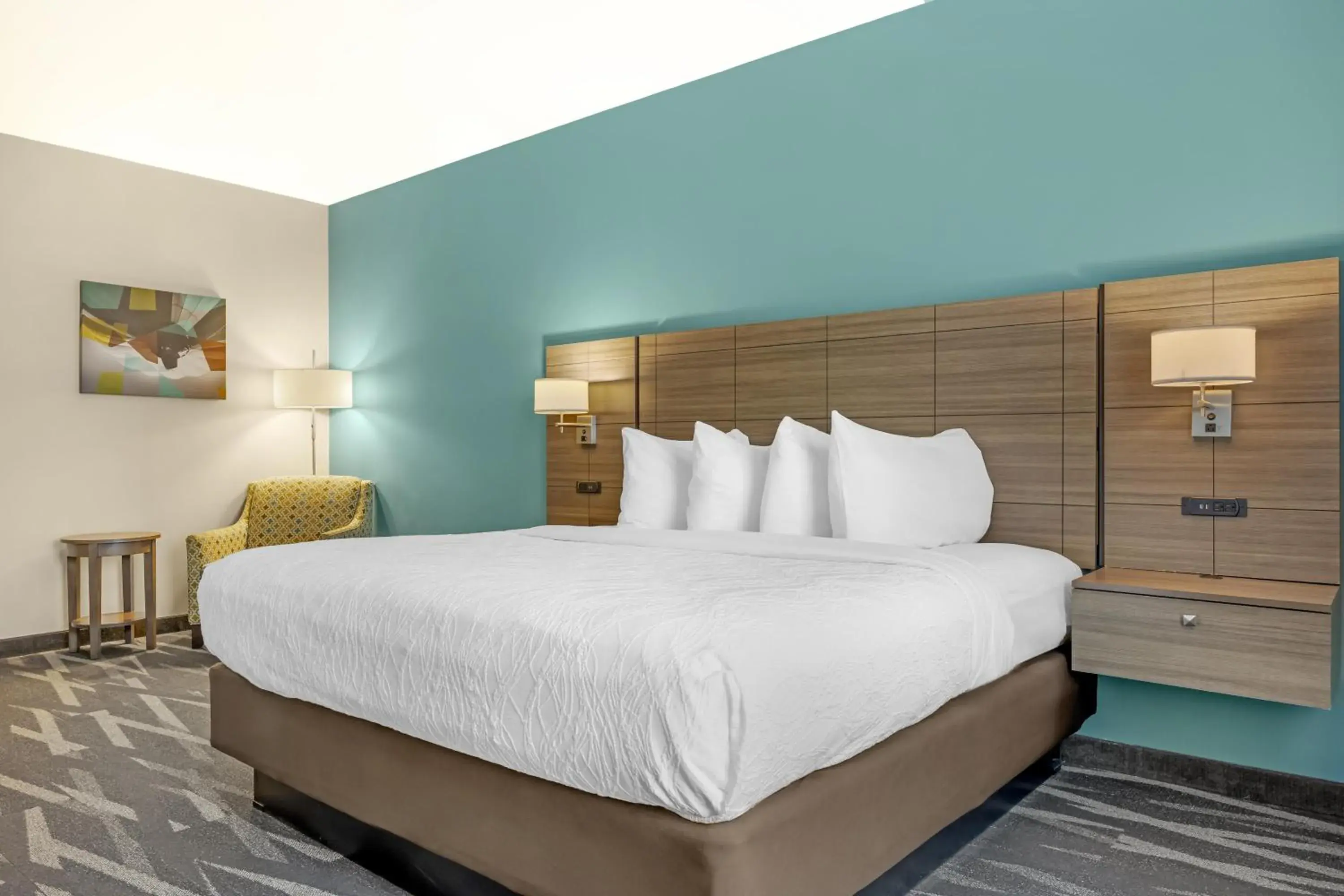 Bedroom, Bed in Best Western Plus Centralia Hotel & Suites Bedroom, Bed in Best Western Plus Centralia Hotel & Suites