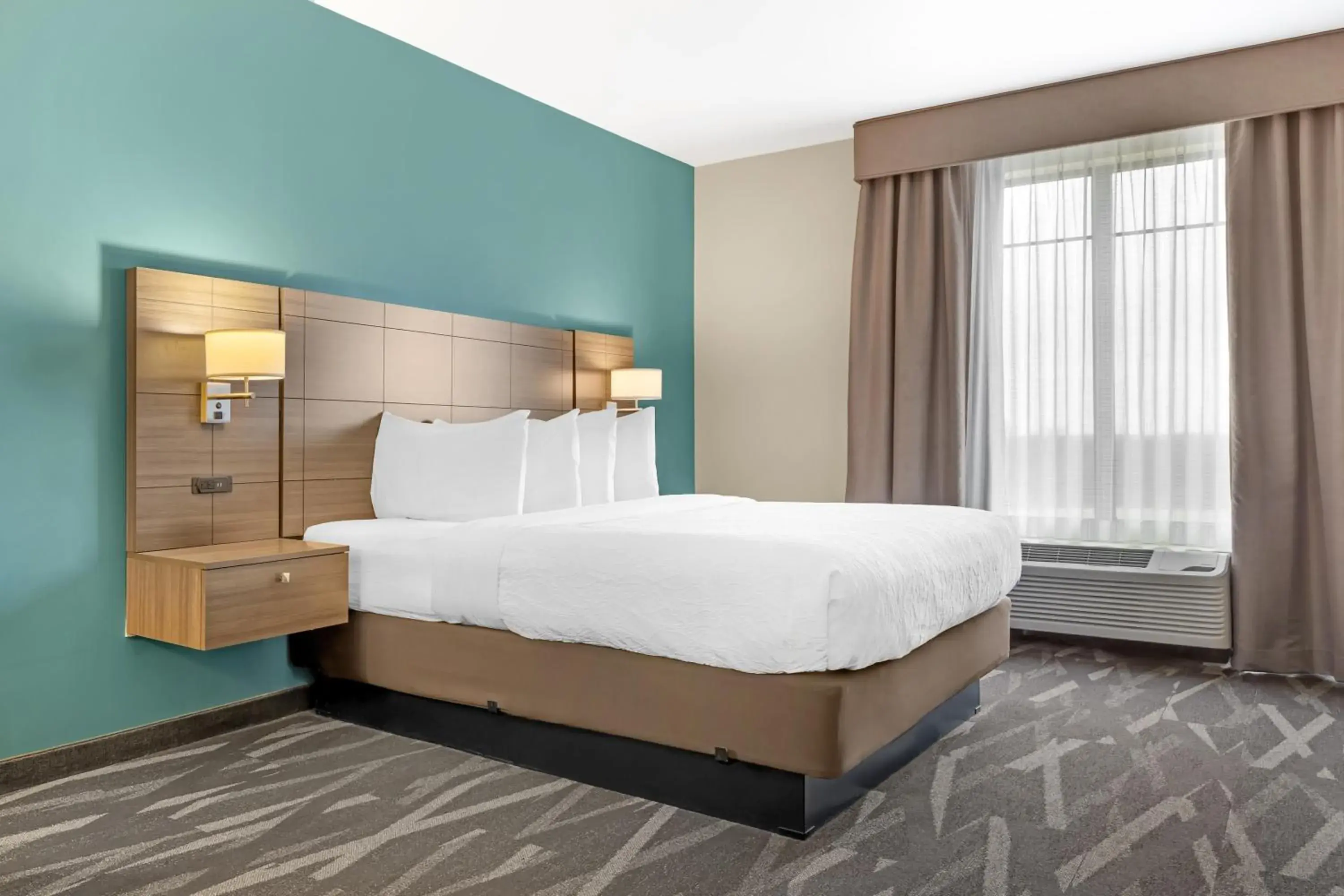 Bedroom, Bed in Best Western Plus Centralia Hotel & Suites Bedroom, Bed in Best Western Plus Centralia Hotel & Suites