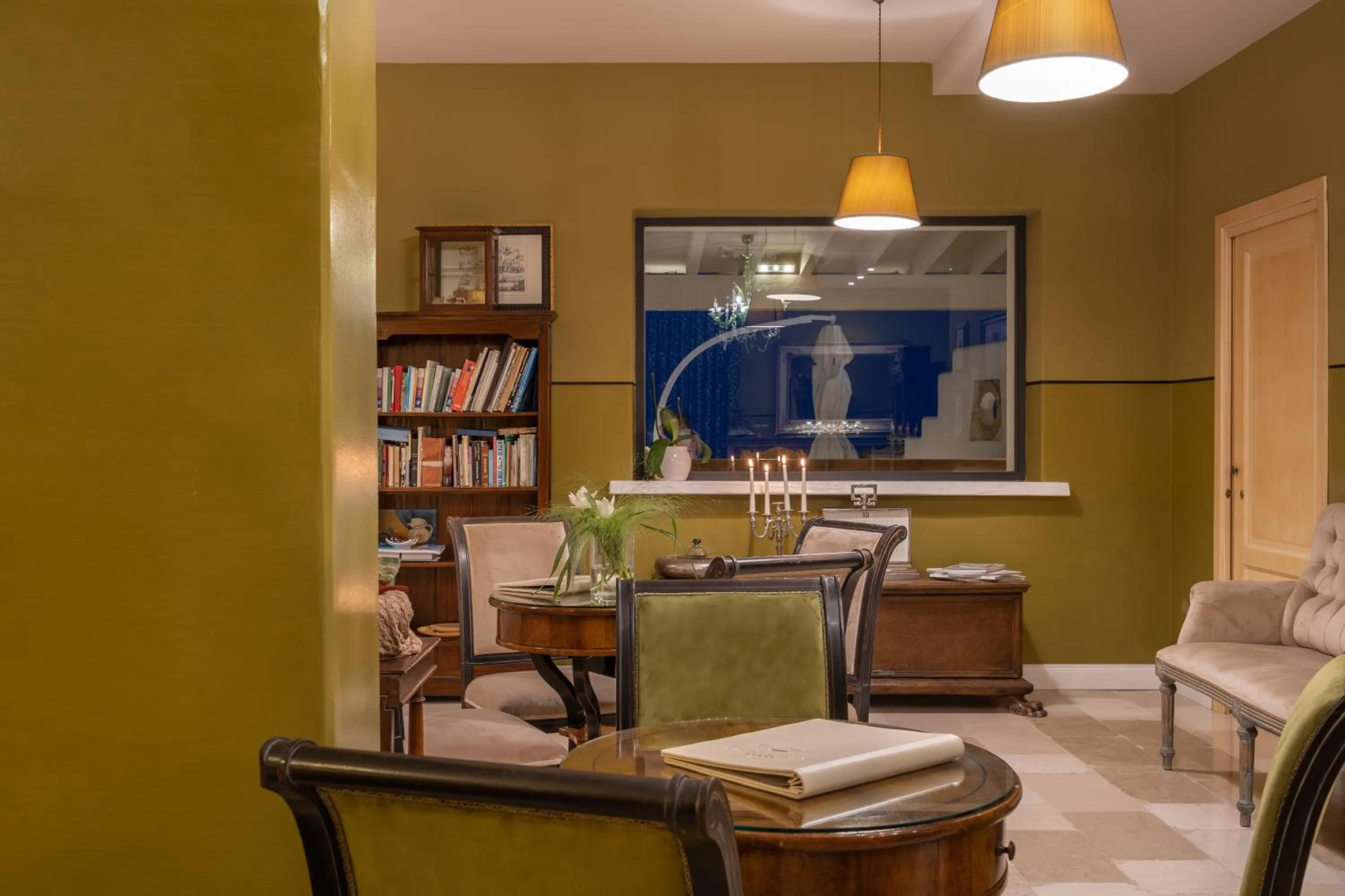 Library in La Locanda Del Carrubo