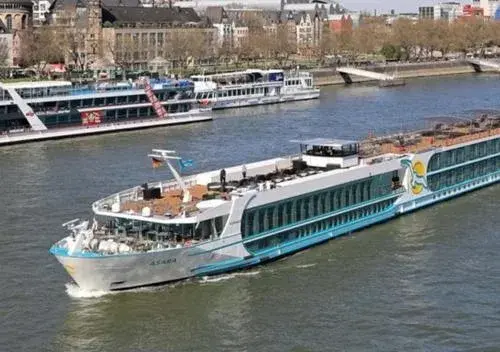 Hotelships Holland - Messe Hotel Düsseldorf Hotelships Holland - Messe Hotel Düsseldorf