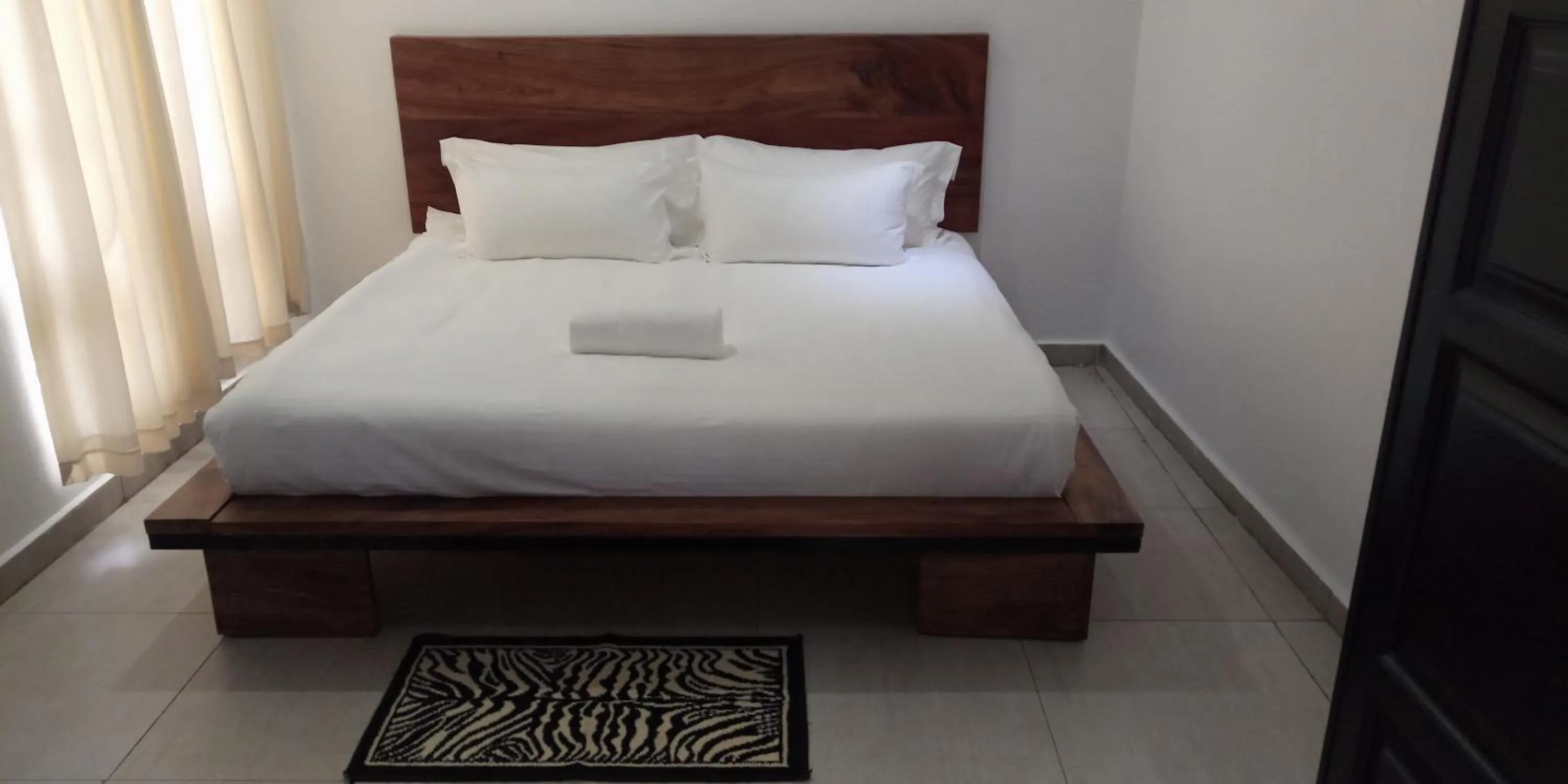 Bedroom in CommonLens Inn