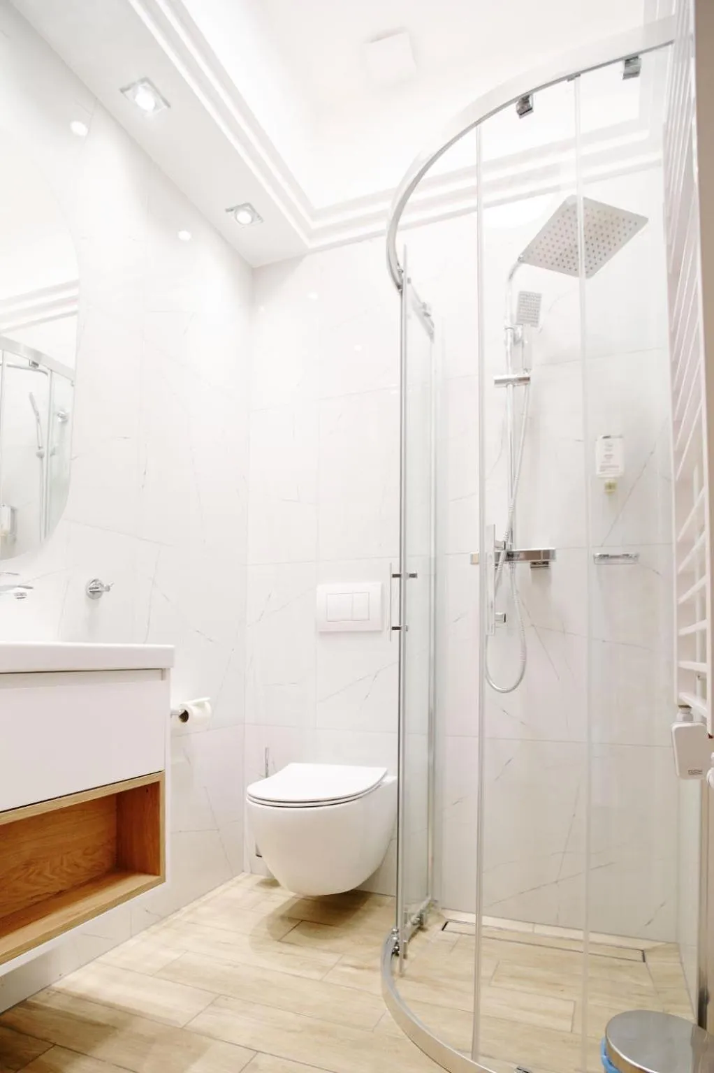 Shower in Hotel Alpin