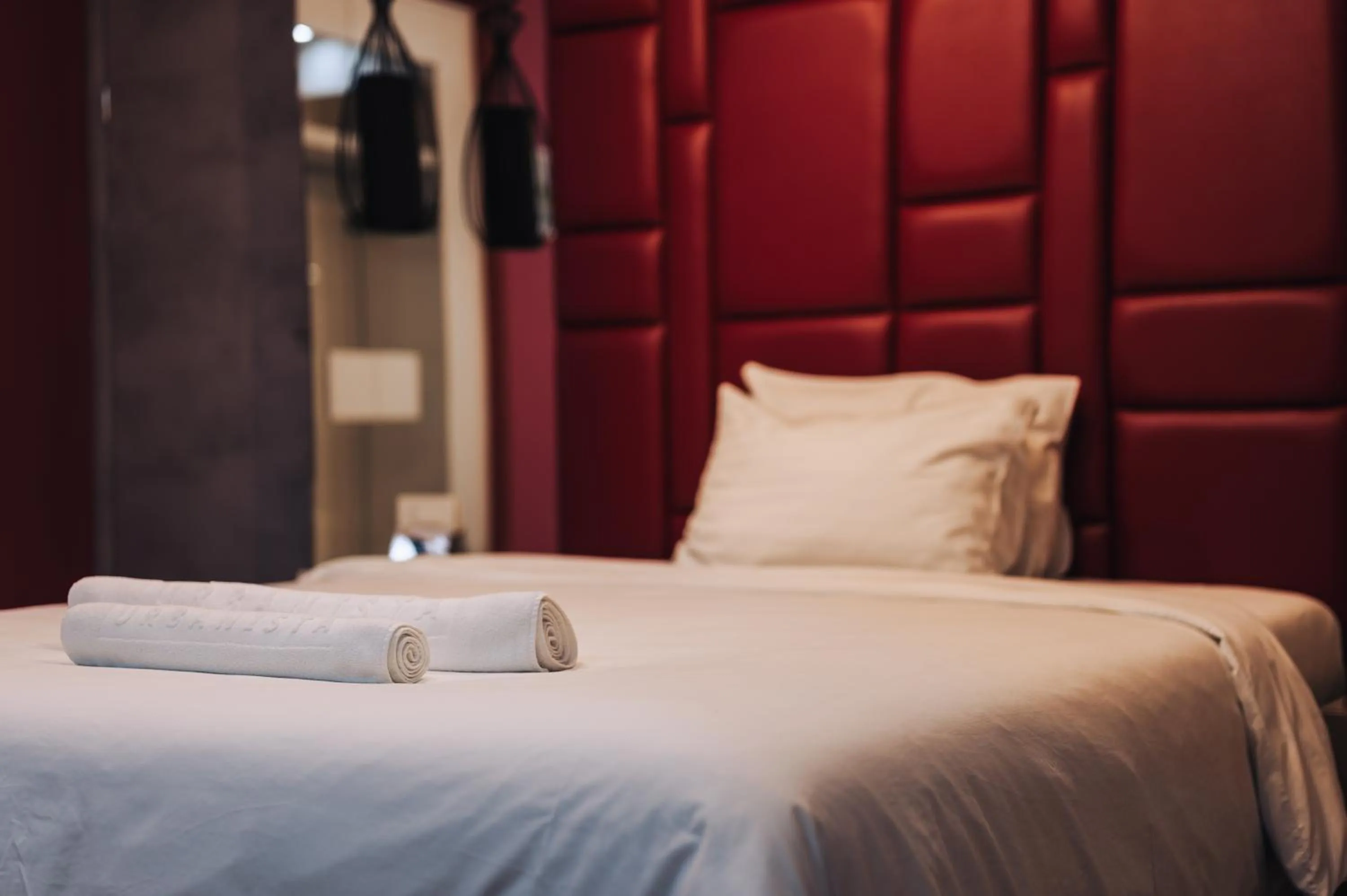 Bed in Urbanista Hotel & Bar