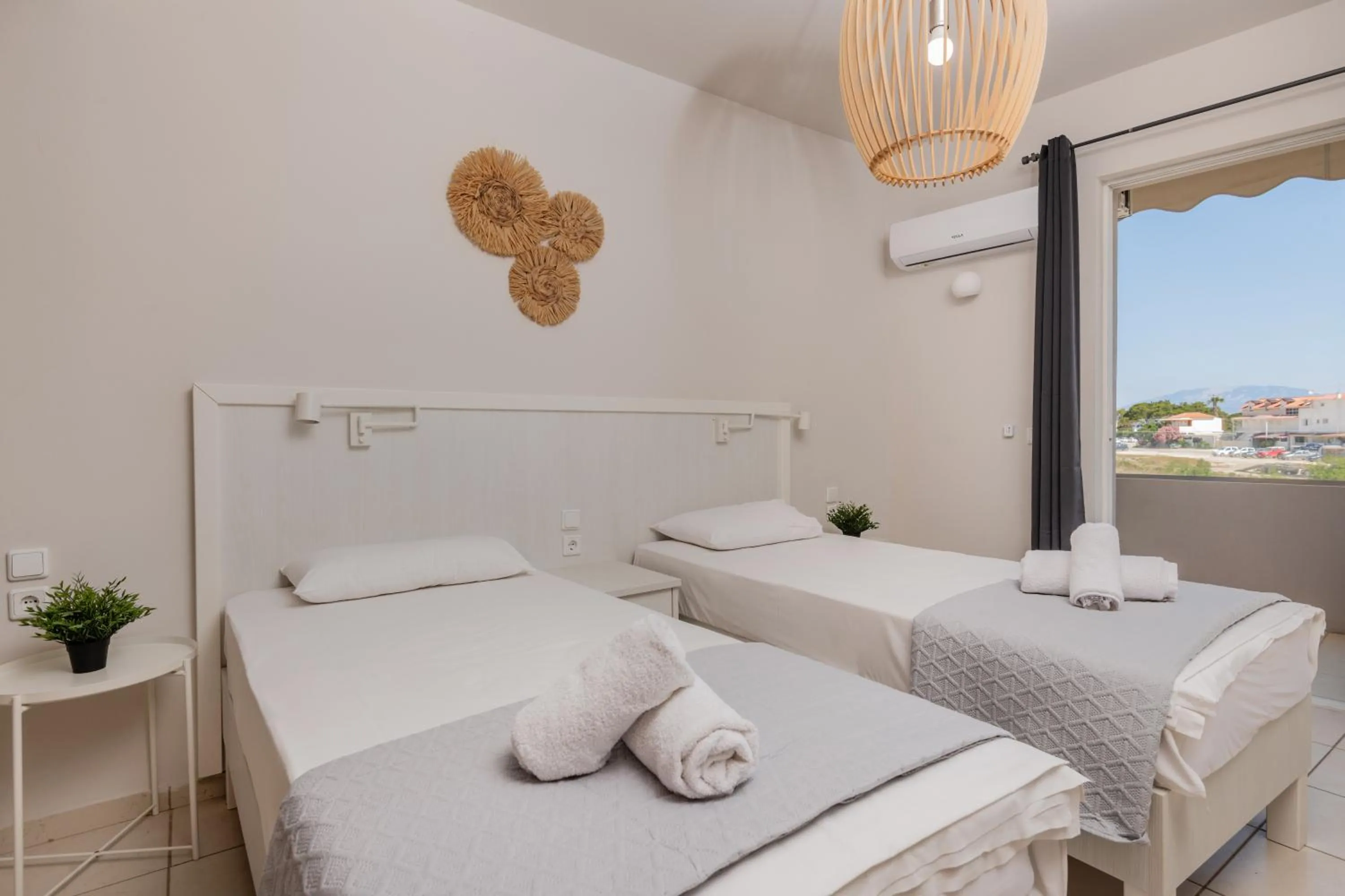 Bed in Alykes View Apartments