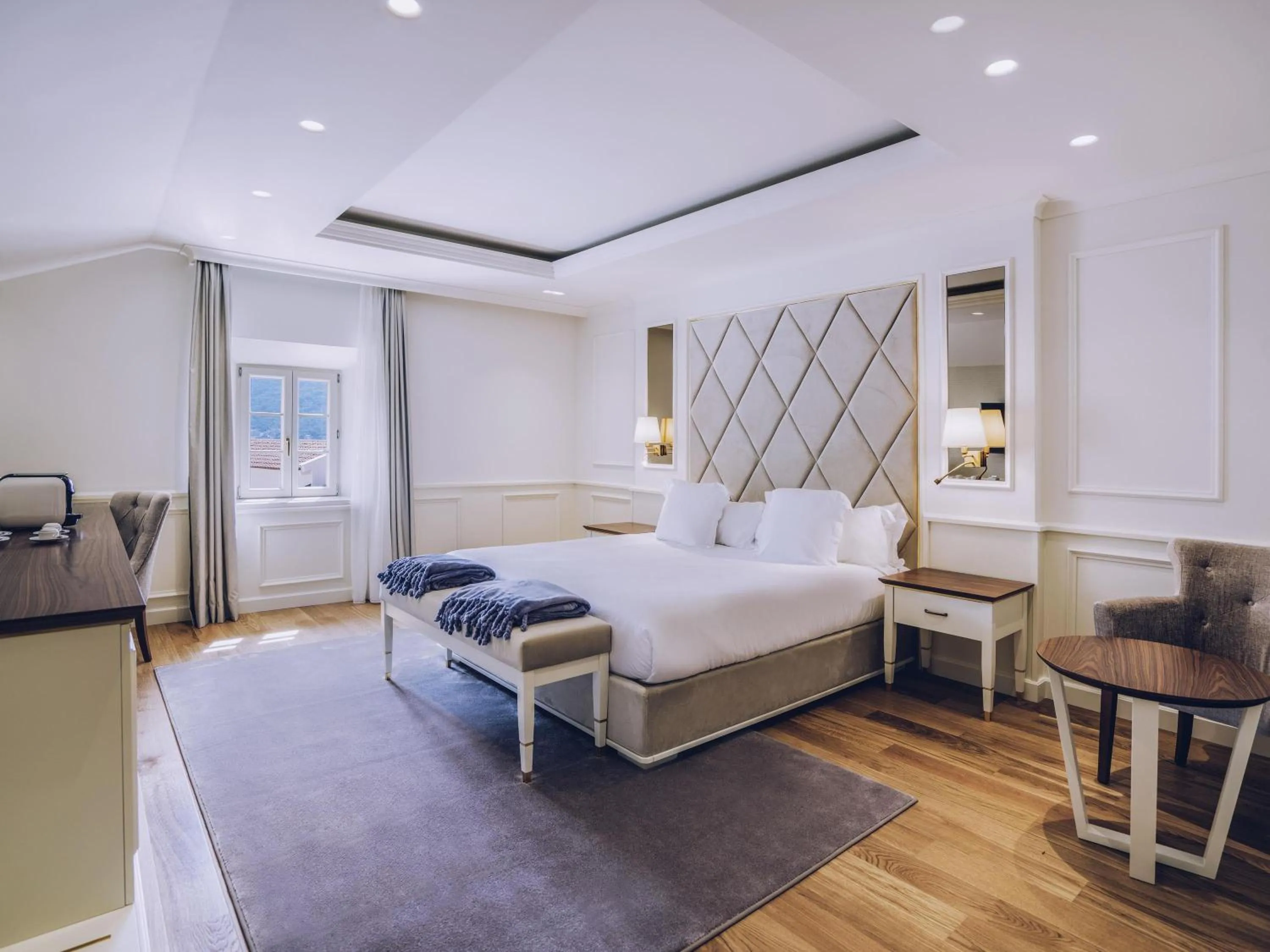Bedroom, Bed in Heritage Grand Perast By Rixos