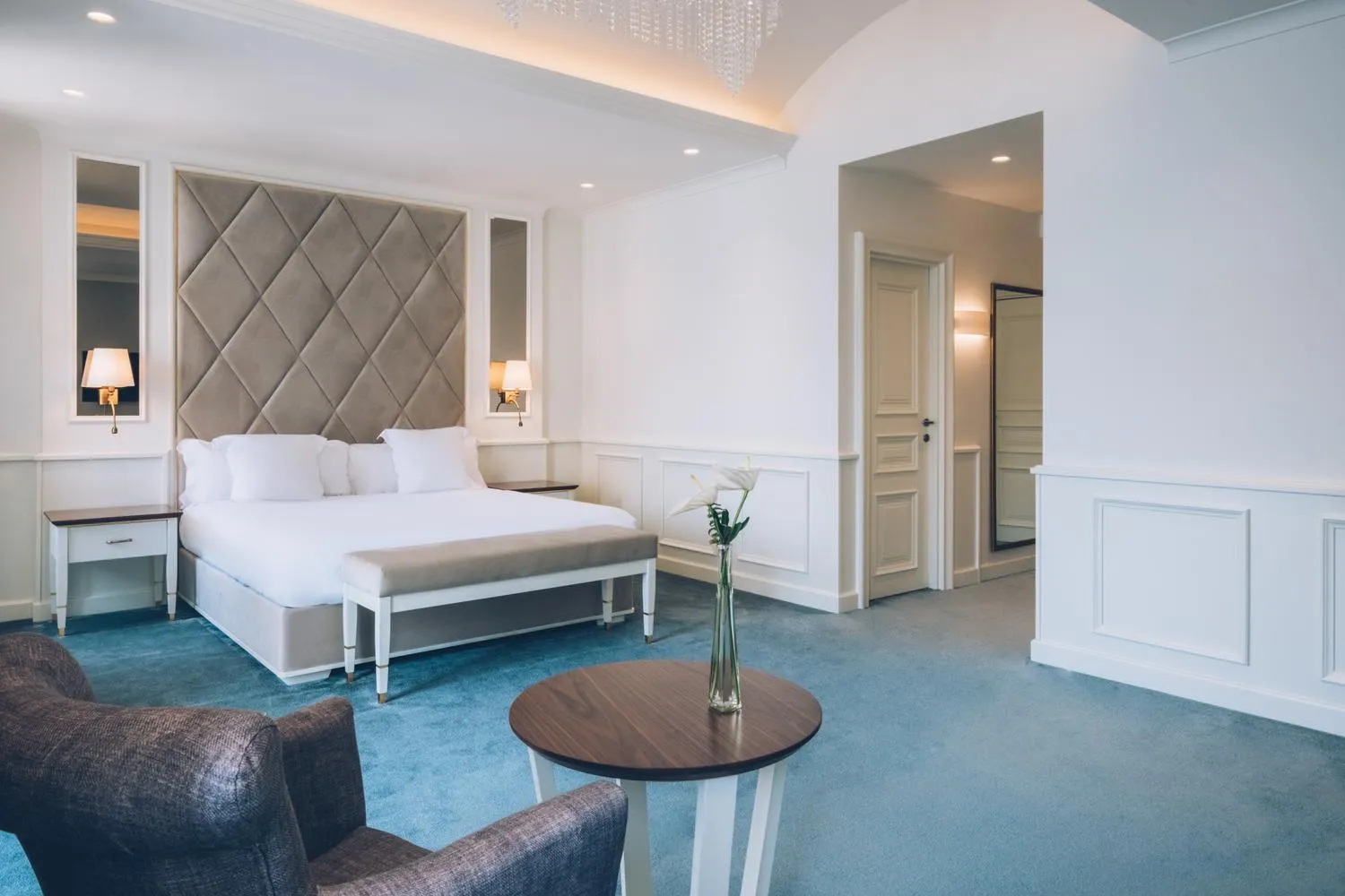 Photo of the whole room, Bed in Heritage Grand Perast By Rixos