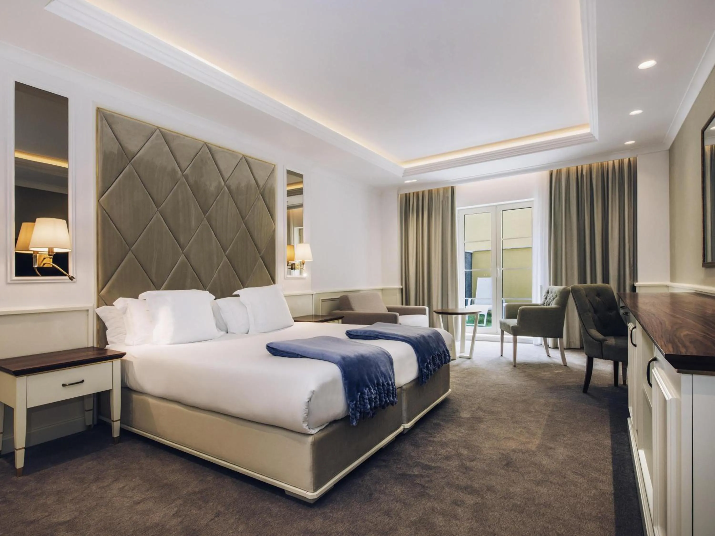 Bedroom, Bed in Heritage Grand Perast By Rixos