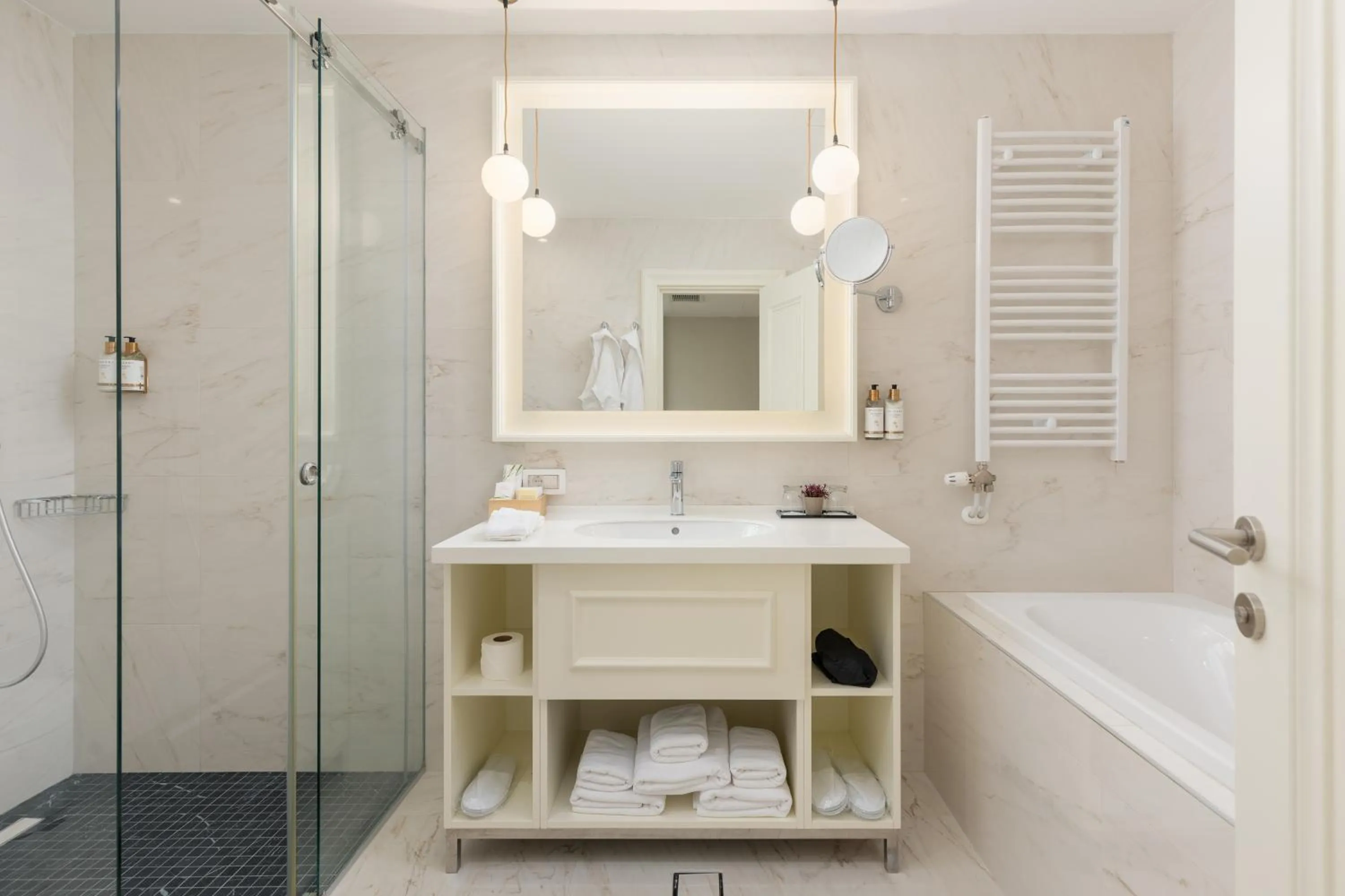 Shower in Heritage Grand Perast By Rixos